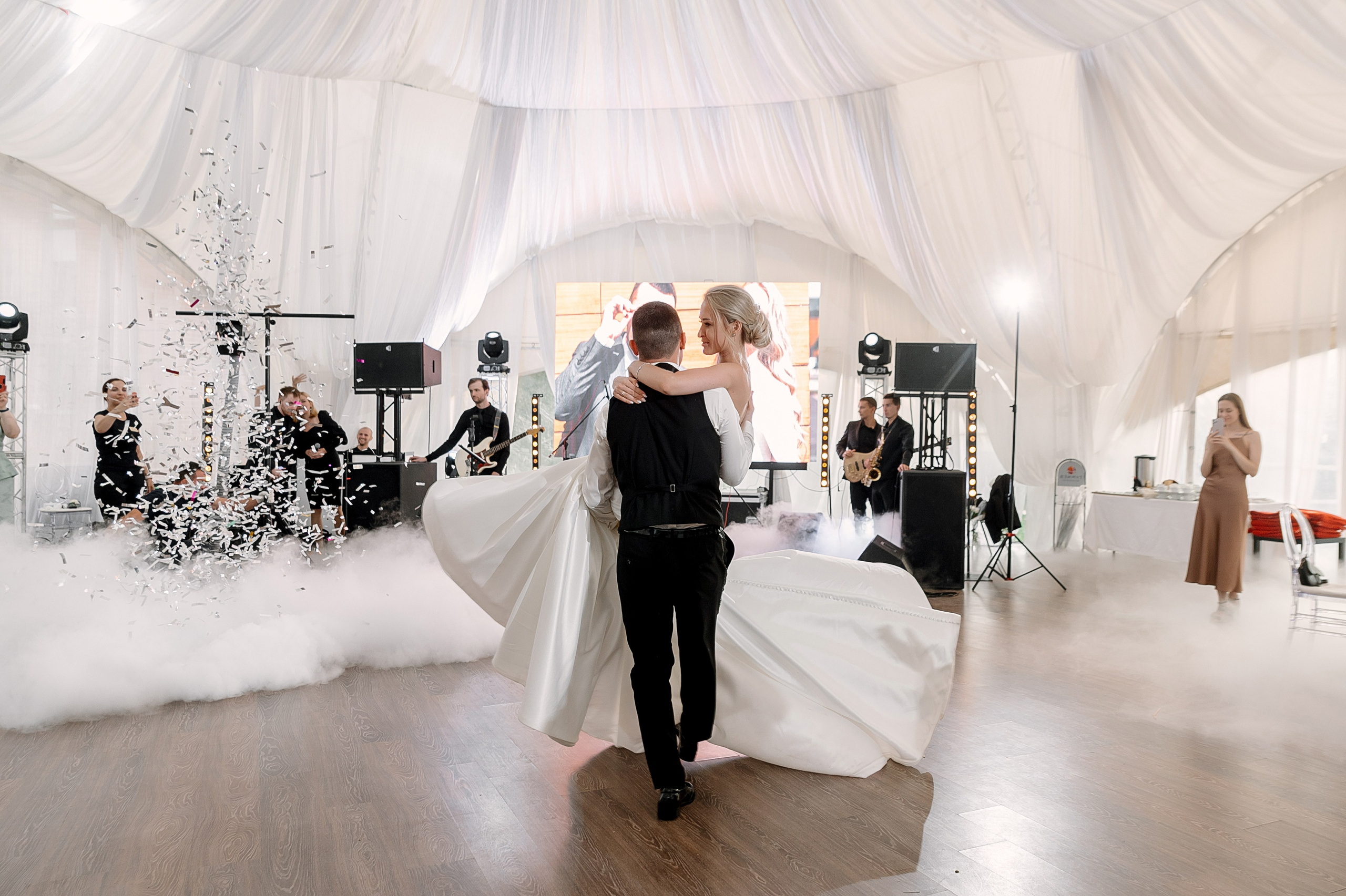 Вова и Наташа | V&N. Свадебный фотограф Роман Чигарев