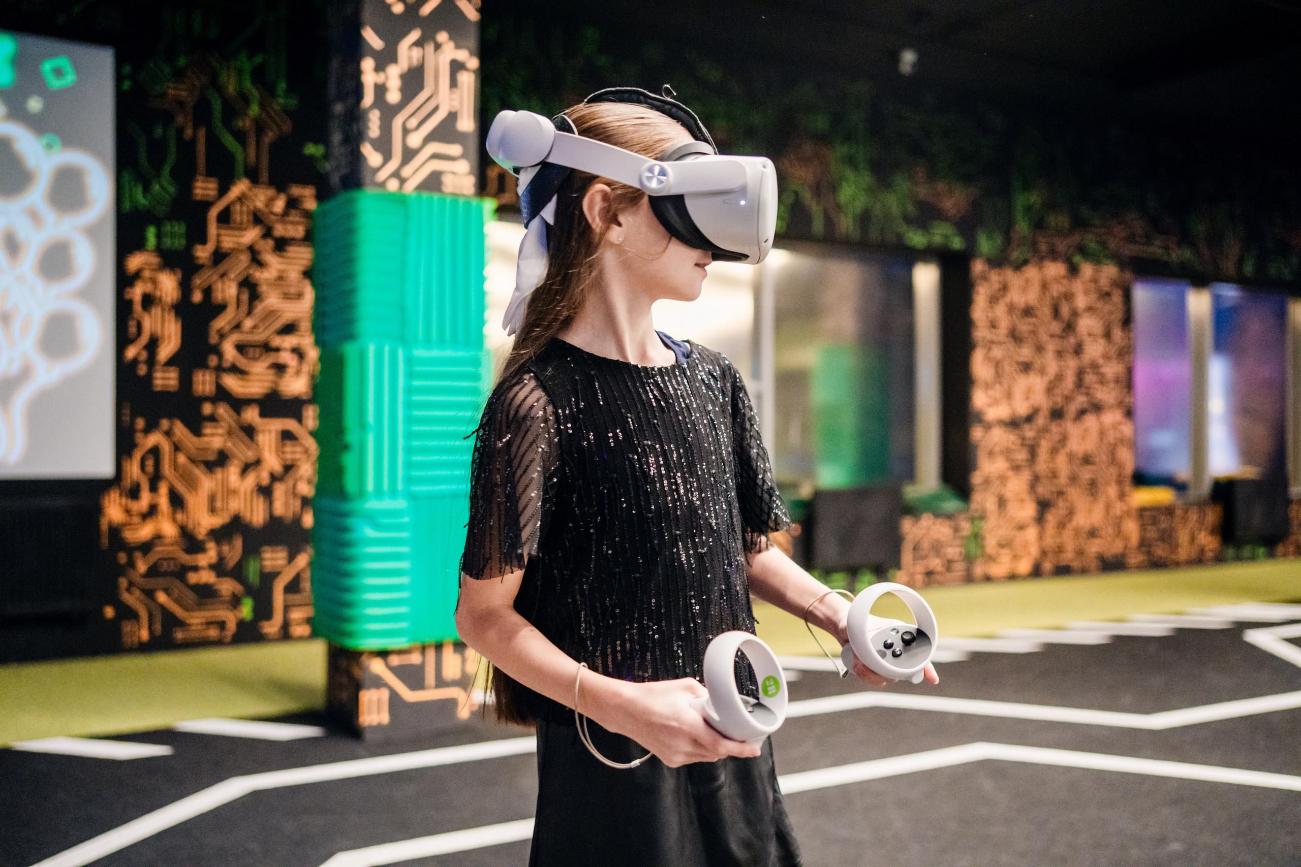 VR (November-December 2024). Felixtones