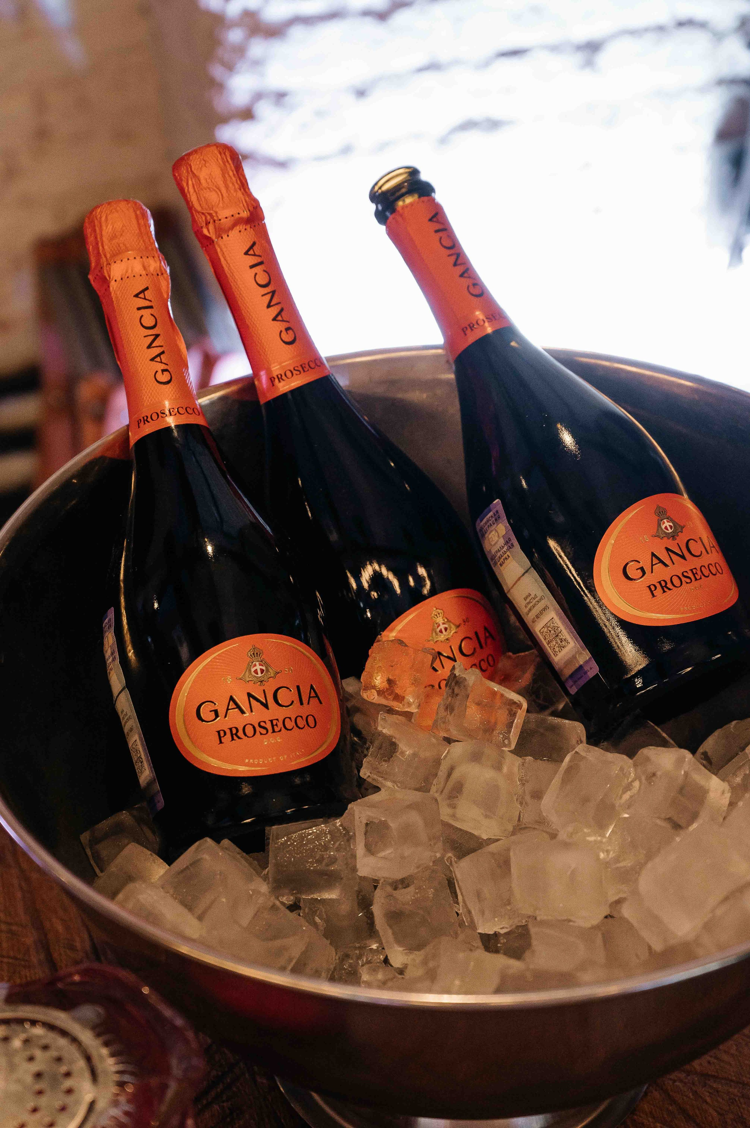 Утро невесты в гостинице. Свадебный и семейный фотограф в Котласе Никита Попов