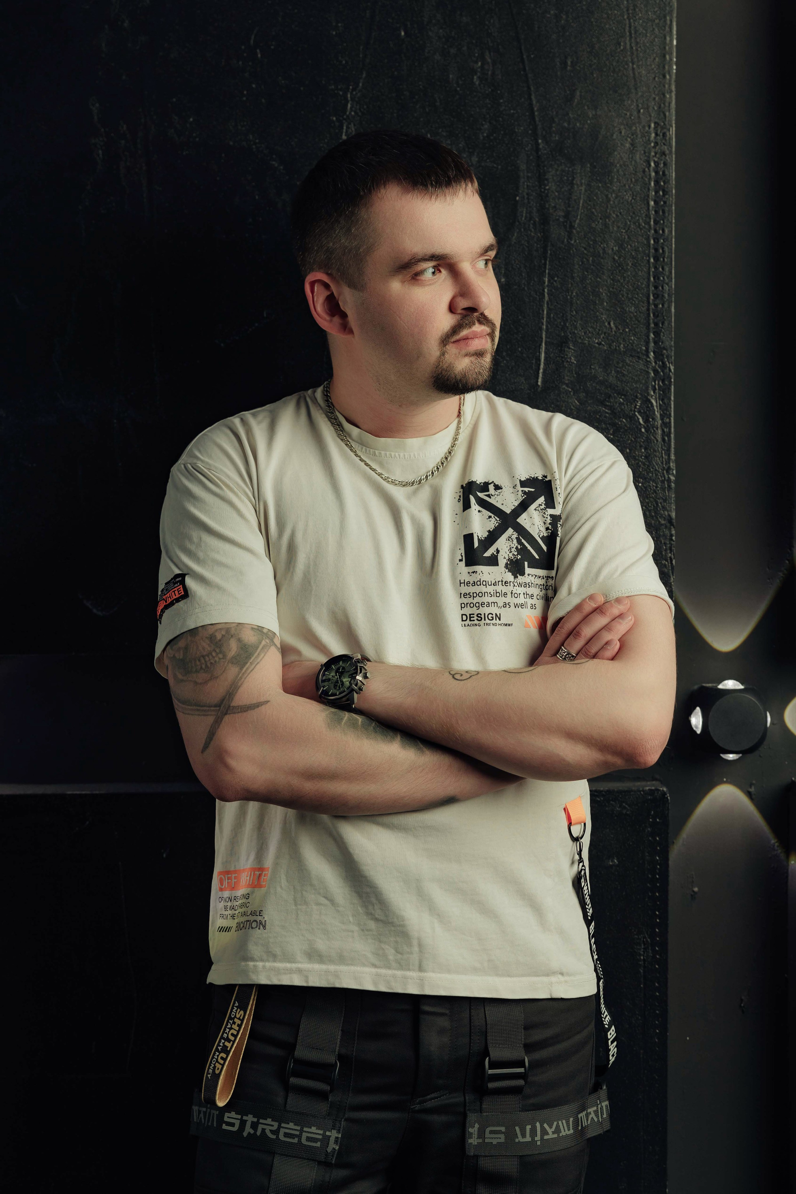 Коллективная фотосессия для мастеров тату-салона «Бить-Колотить». Алексей Шаров — свадебный и репортажный фотограф в Нижнем Новгороде