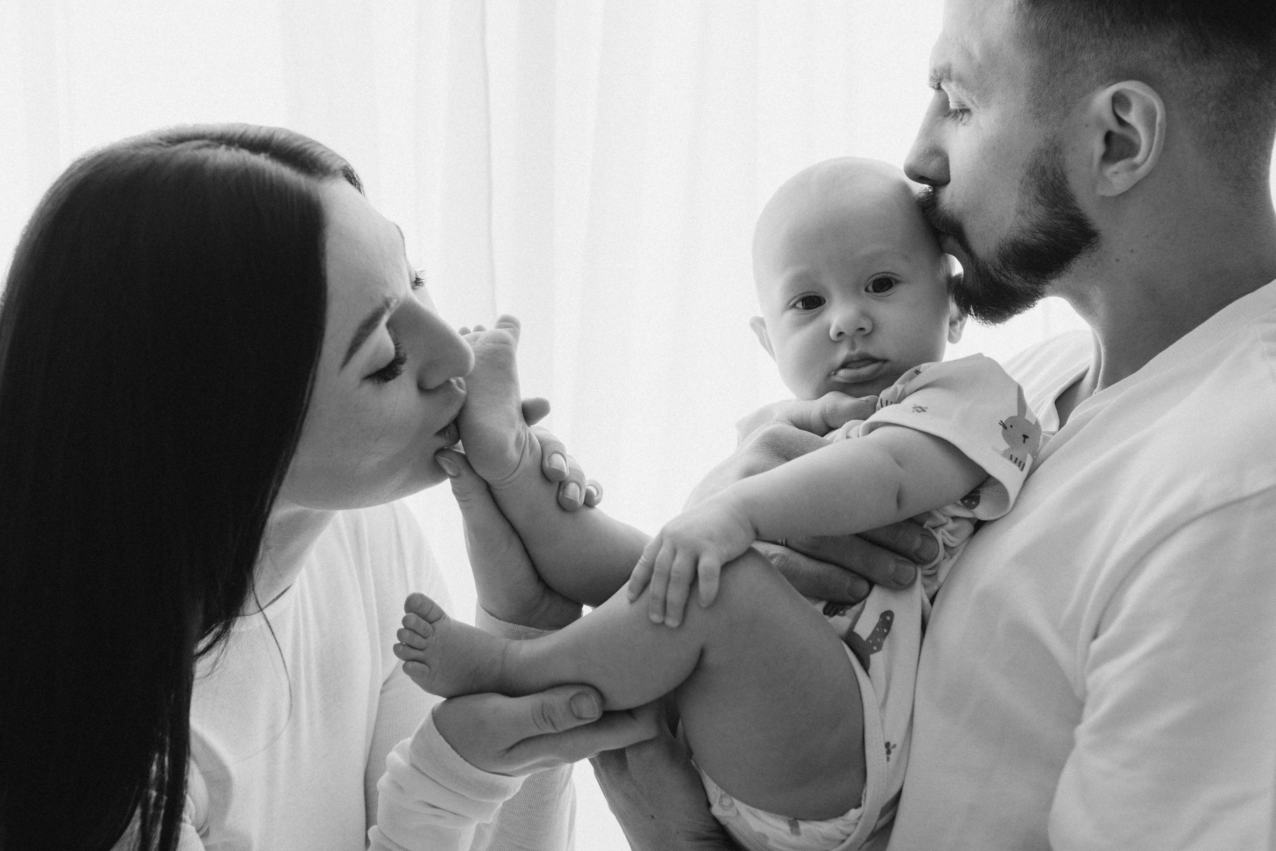 Моменты дома с малышом. Семейный и Lifestyle фотограф в Санкт-Петербурге