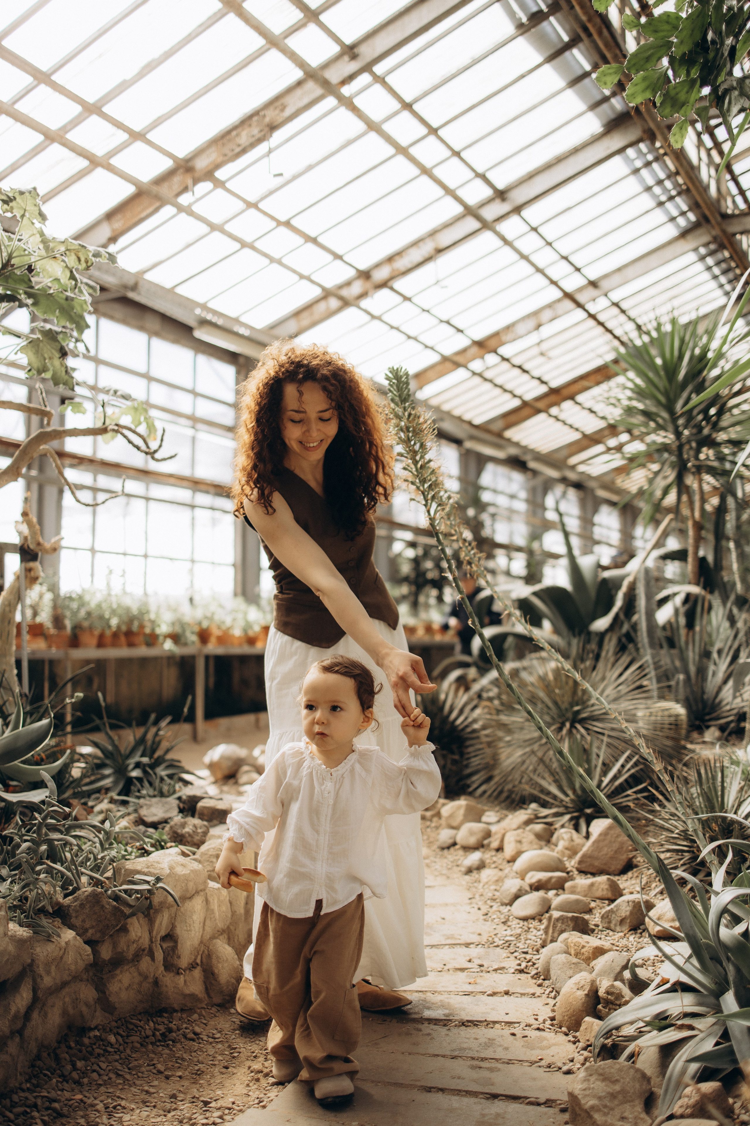 Прогулка по оранжерее. Семейный фотограф в Москве Ксения Аганина