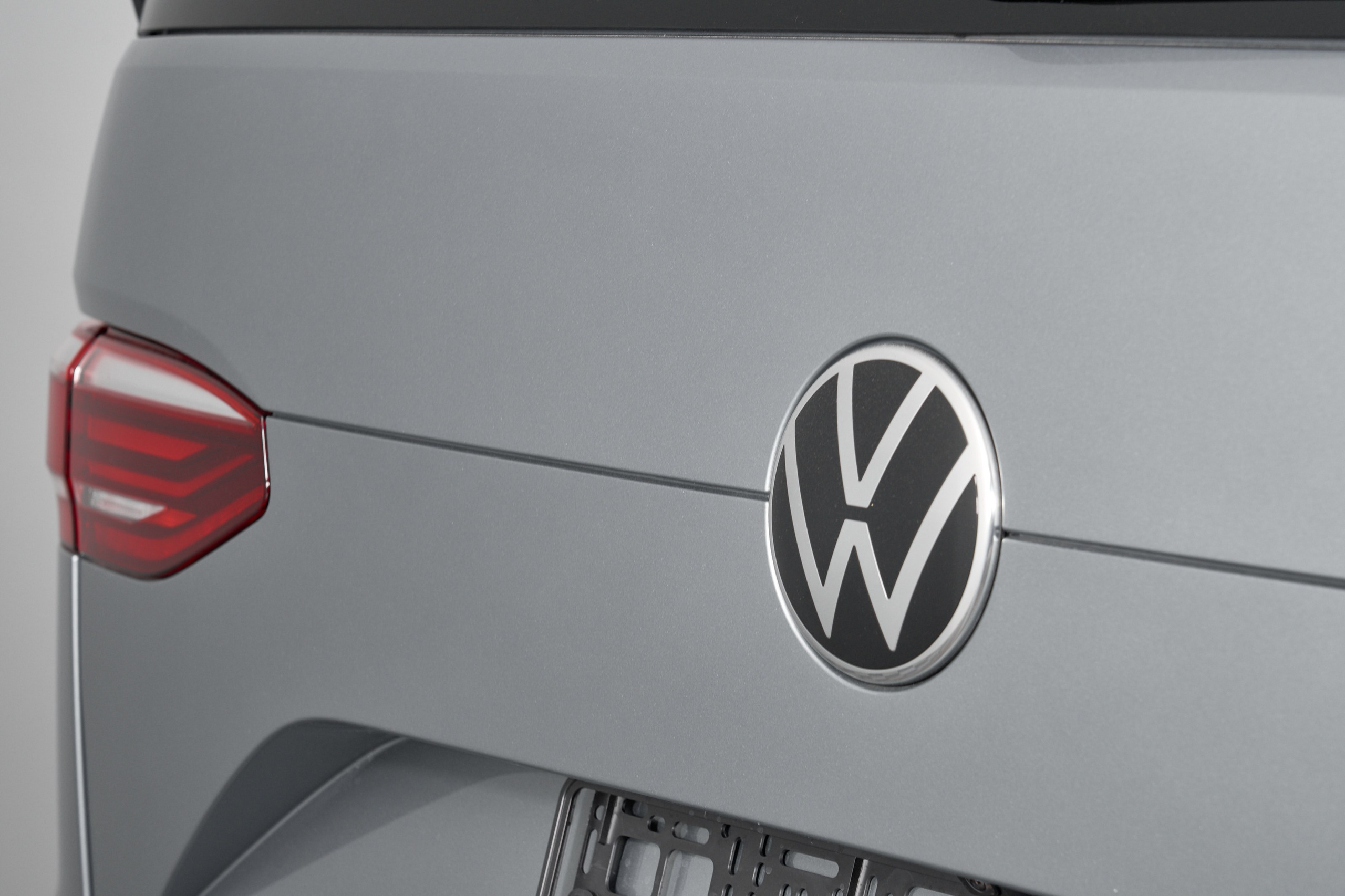 Multivan. Фотограф Николай Прокофьев модельные тесты в Москве