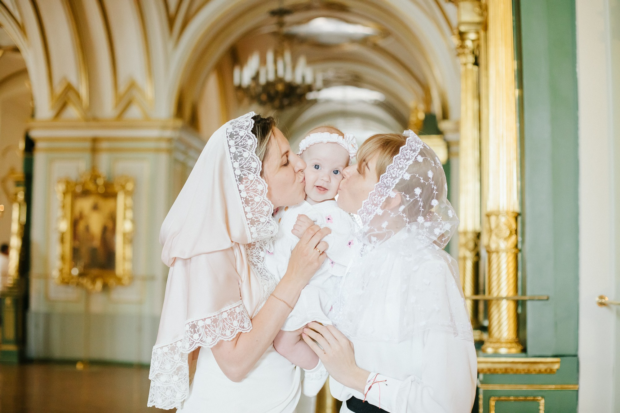 Крещение Киры. Никольский Морской собор СПб. Фотограф на венчание, крещение