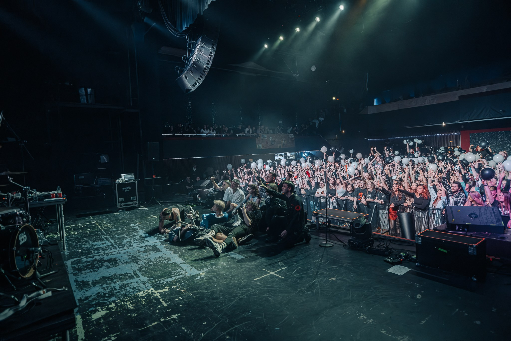 Гарри Топор, Тони Раут, Base(ex.Гигант Холл). Репортажный фотограф, Санкт-Петербург