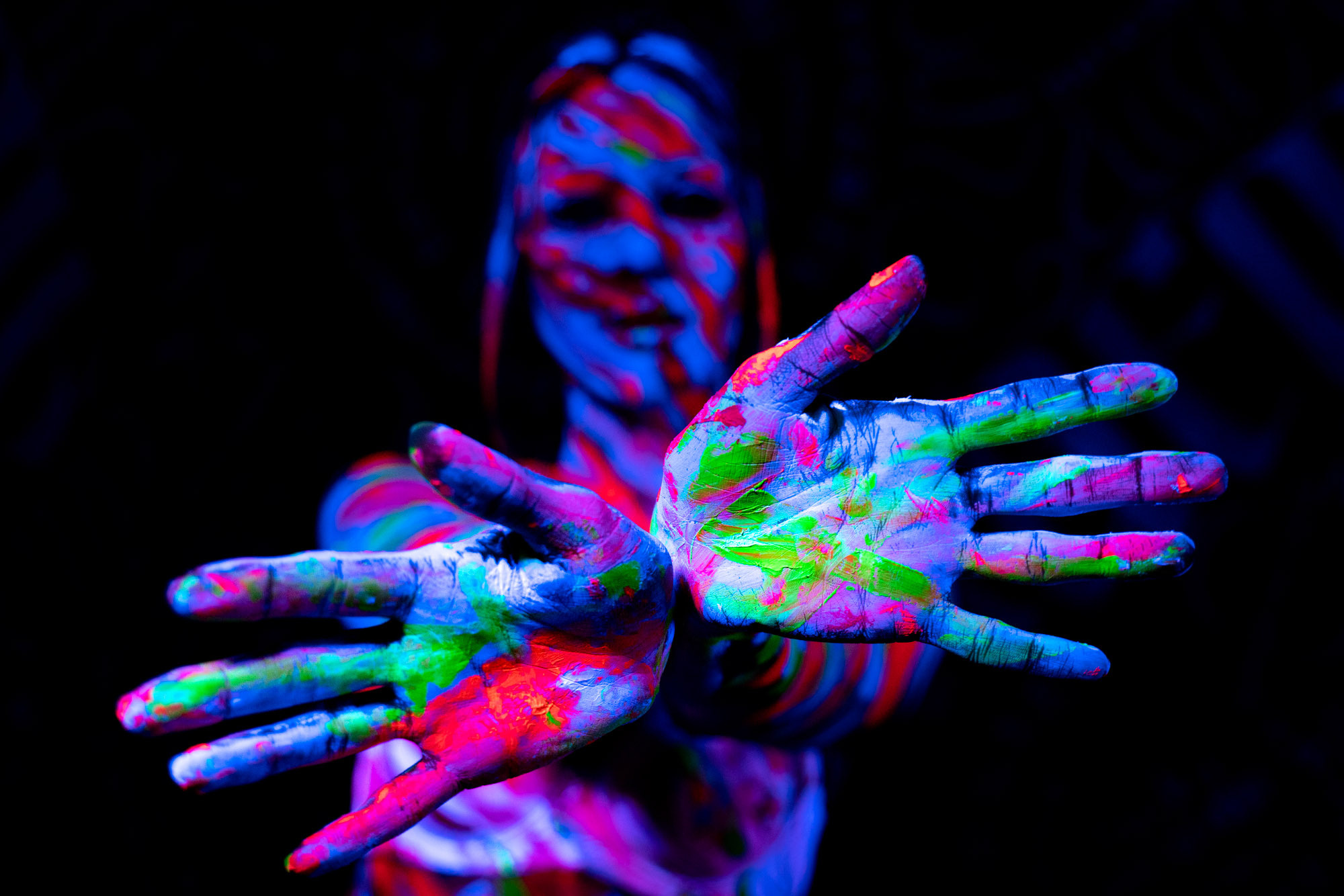 Флуоресцентная краска Алина. Фотограф для души в городе Уфа. Люблю портреты