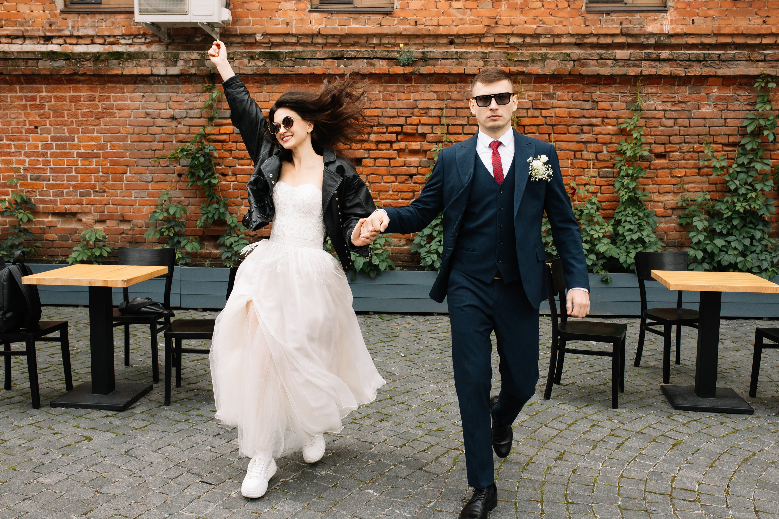 Павел и Екатерина. Свадебный фотограф и видеограф в Омске — Виталий и Алёна Орлянд