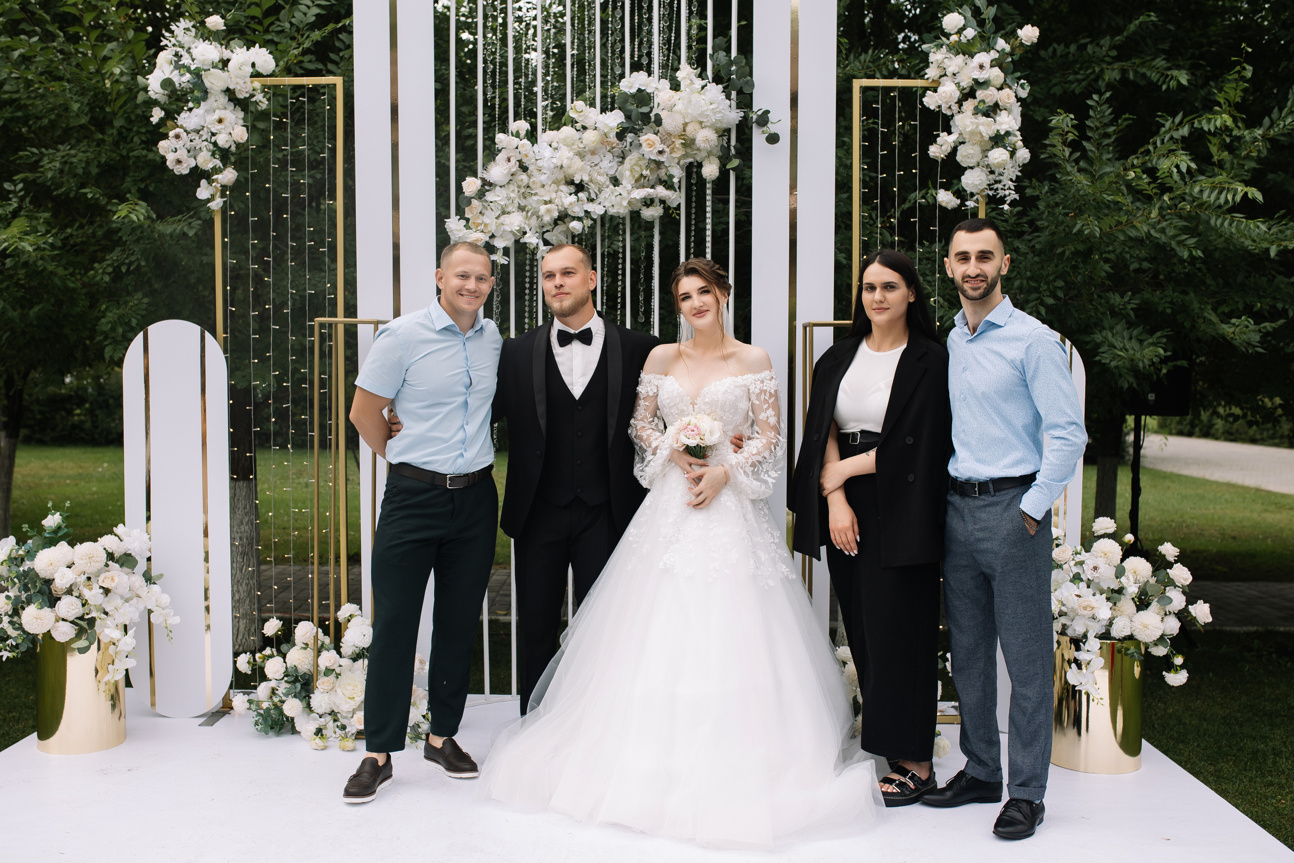 Данил и Елена. Свадебный фотограф и видеограф в Омске — Виталий и Алёна Орлянд