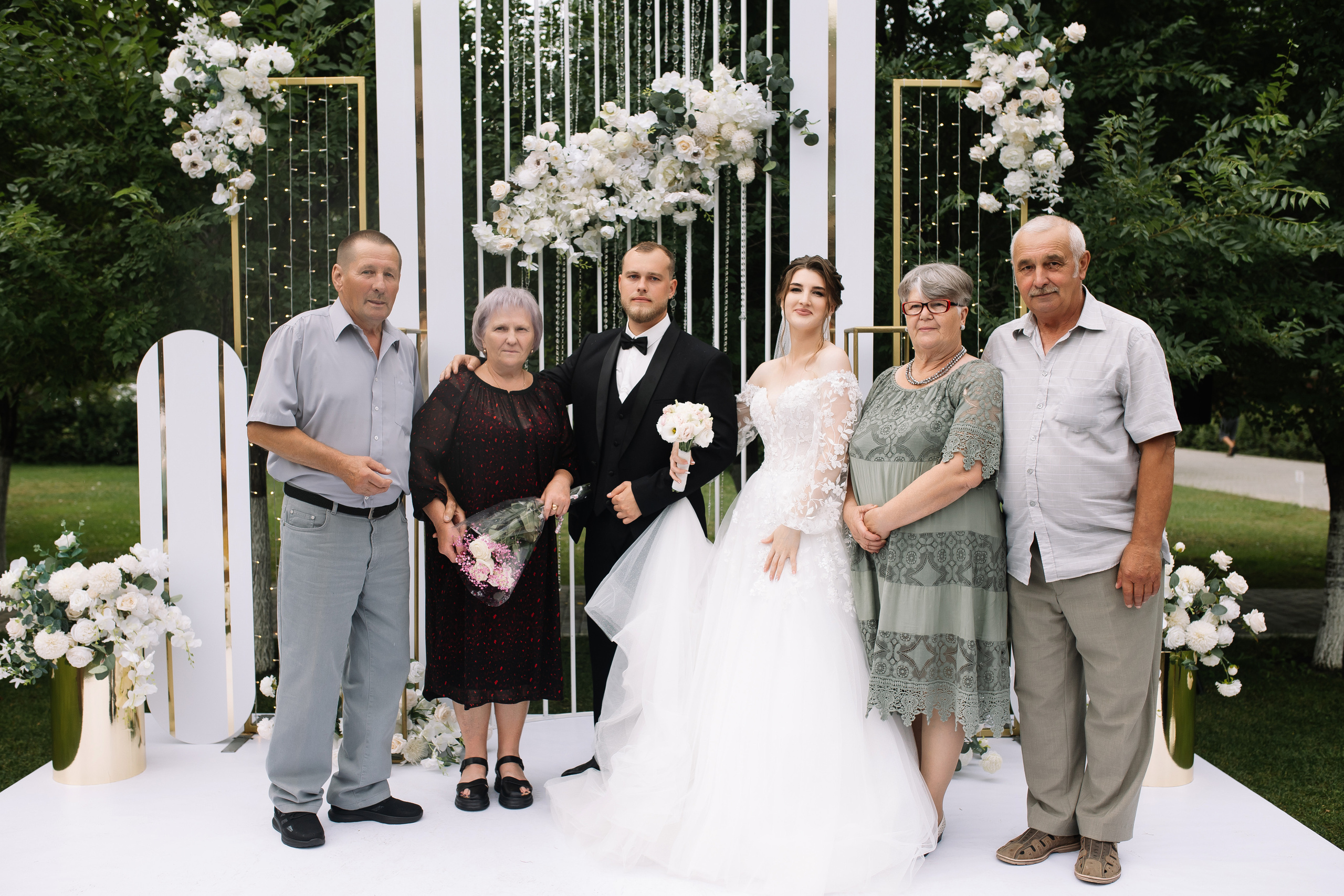 Данил и Елена. Свадебный фотограф и видеограф в Омске — Виталий и Алёна Орлянд