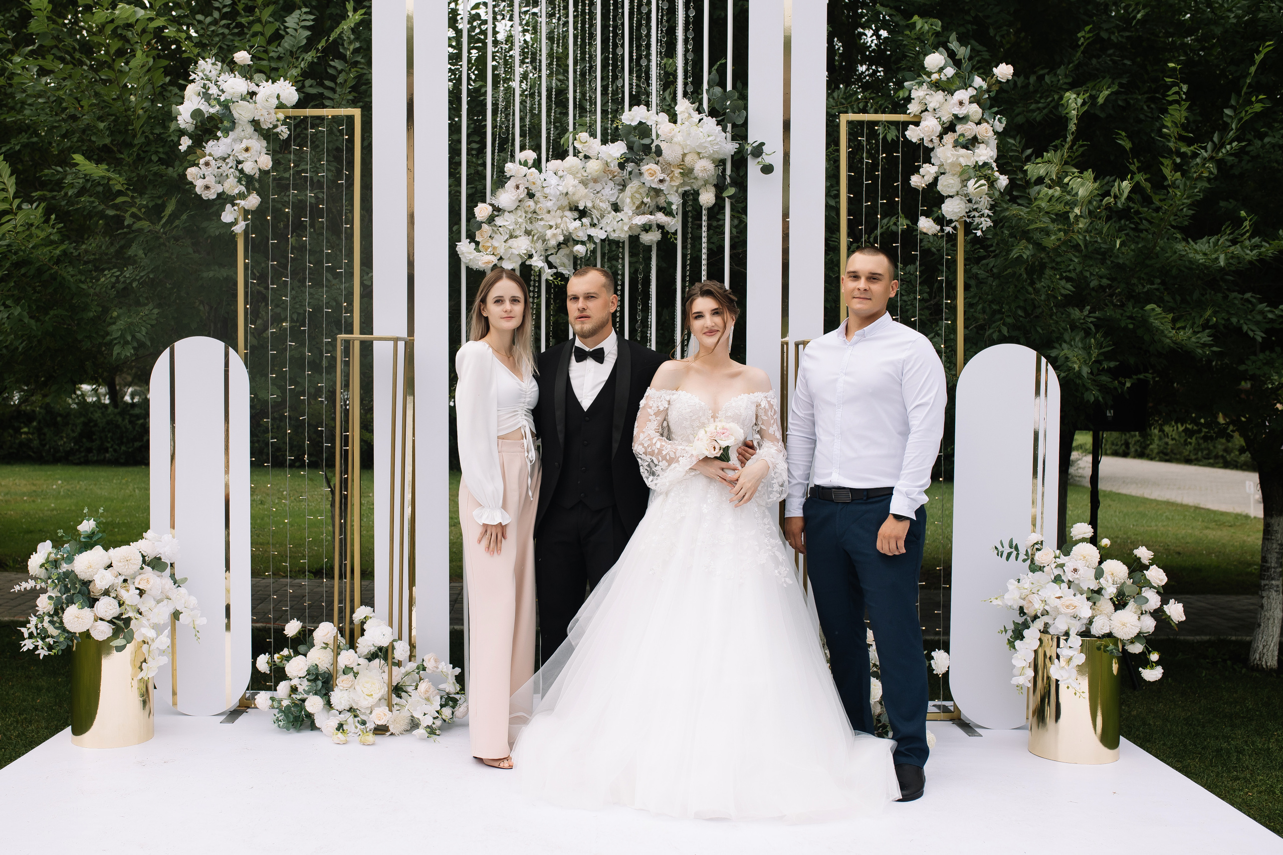 Данил и Елена. Свадебный фотограф и видеограф в Омске — Виталий и Алёна Орлянд