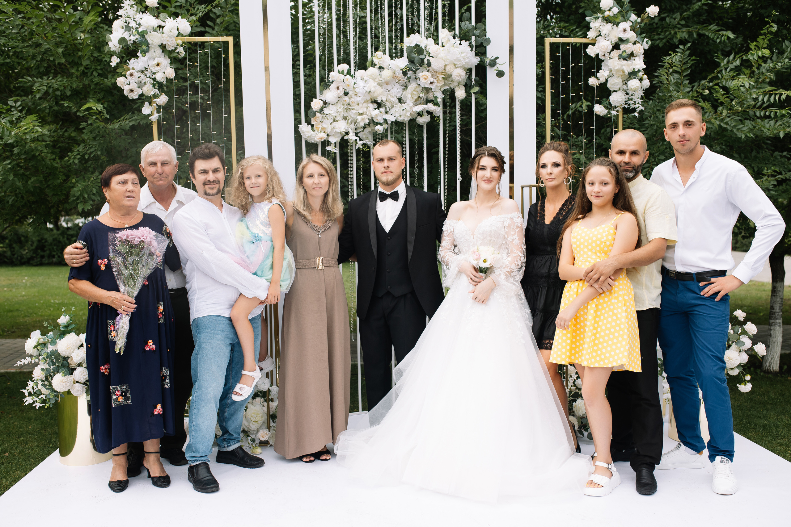 Данил и Елена. Свадебный фотограф и видеограф в Омске — Виталий и Алёна Орлянд