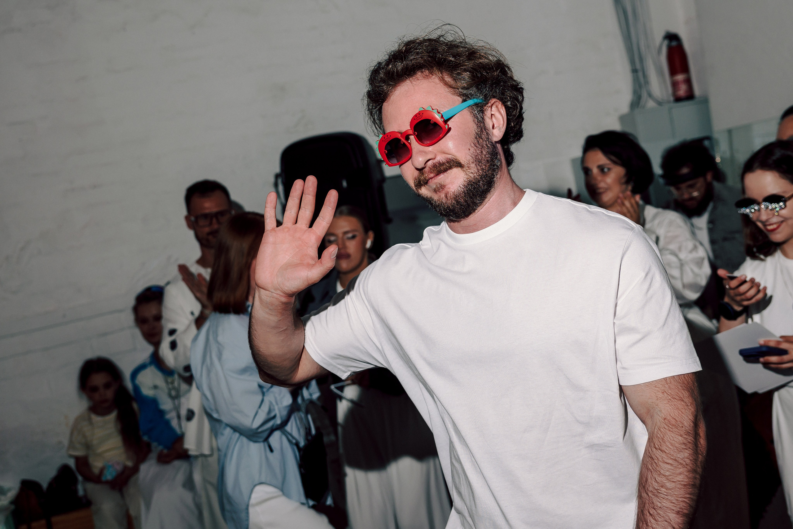 Выпускной курса «Журфак» 2025. Лёшка Варзегов — фотограф