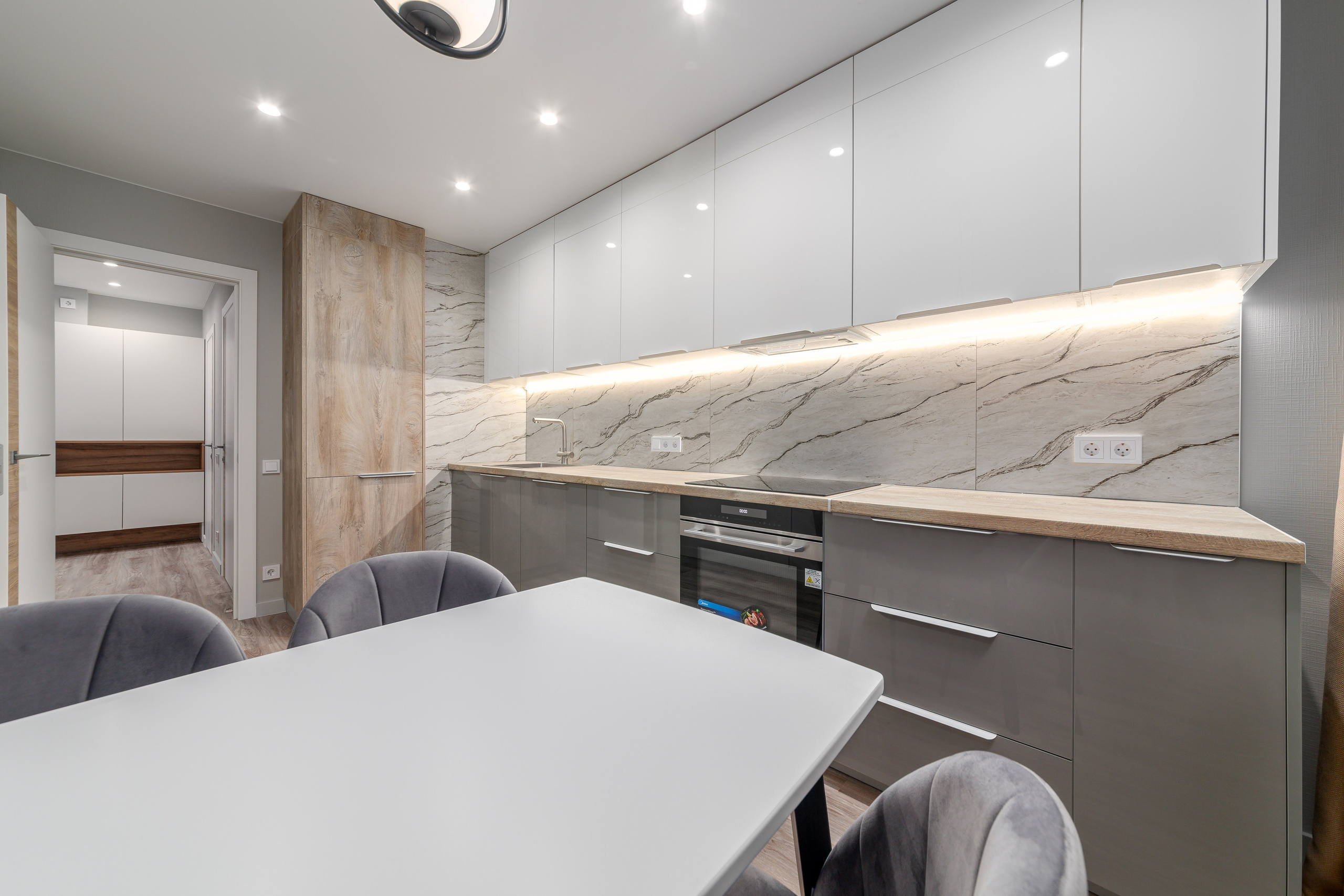 Однокомнатная квартира, Варшавская ул