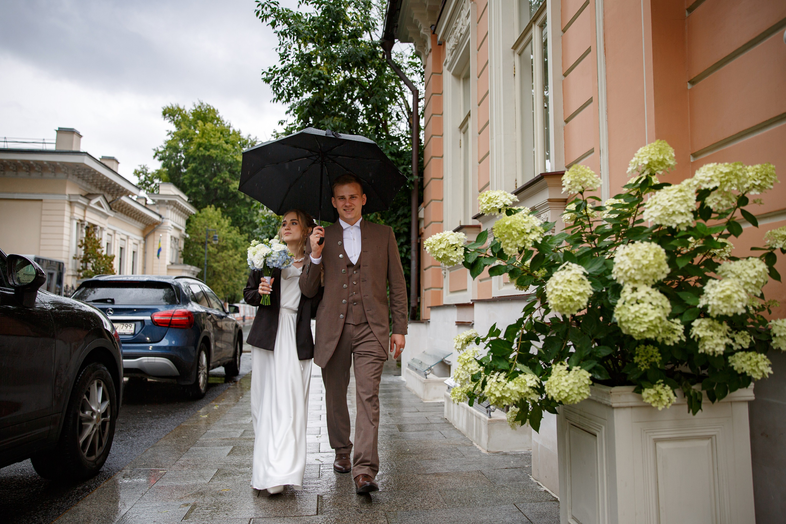 Свадебная фотосессия в городе и в фотостудии. Свадебный фотограф Москва и МО Сергей Киржаев