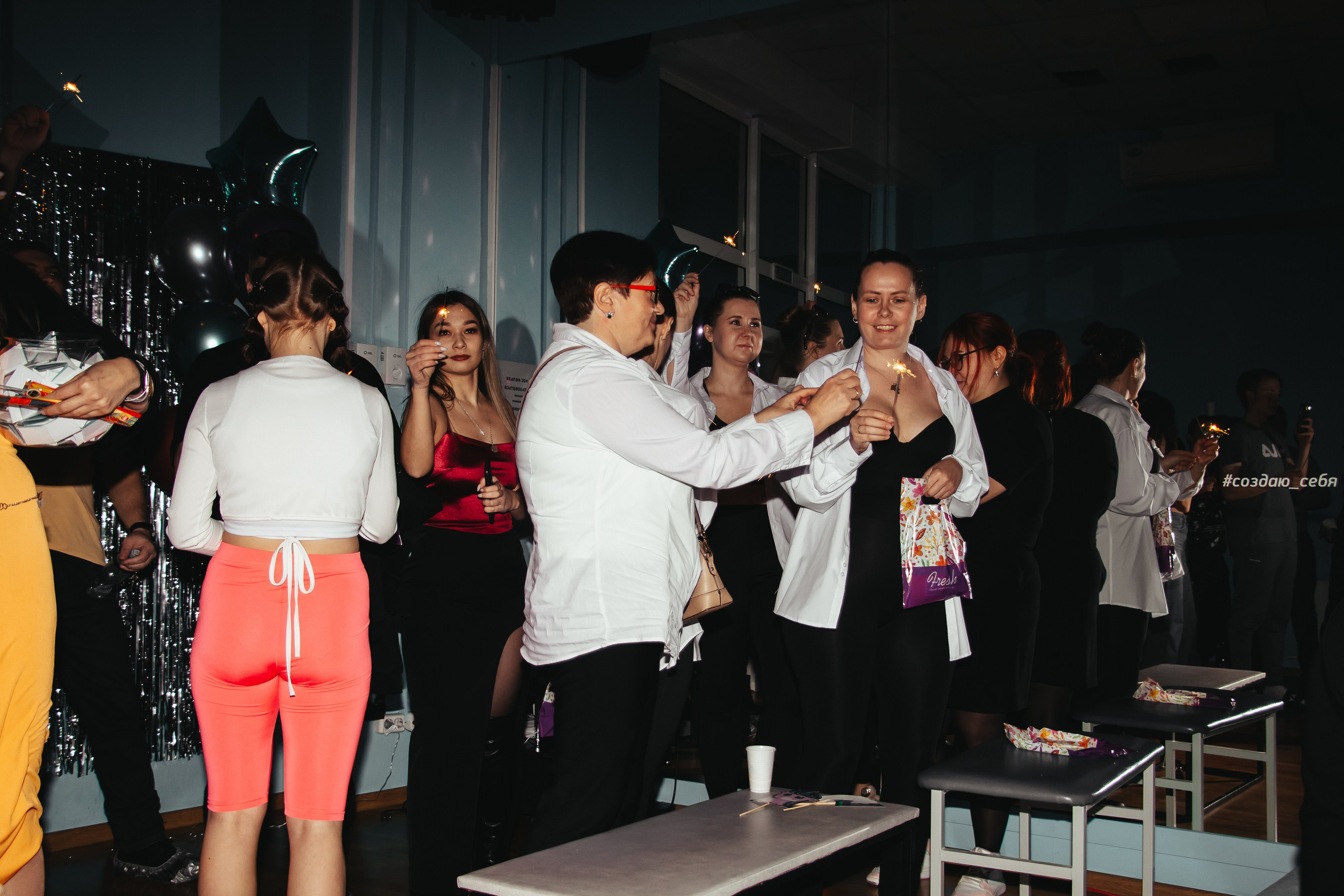 День Рождения фитнес-клуба Bright fit, репортажная съемка Екатеринбург. Фотограф в Екатеринбурге Пойгина Елена