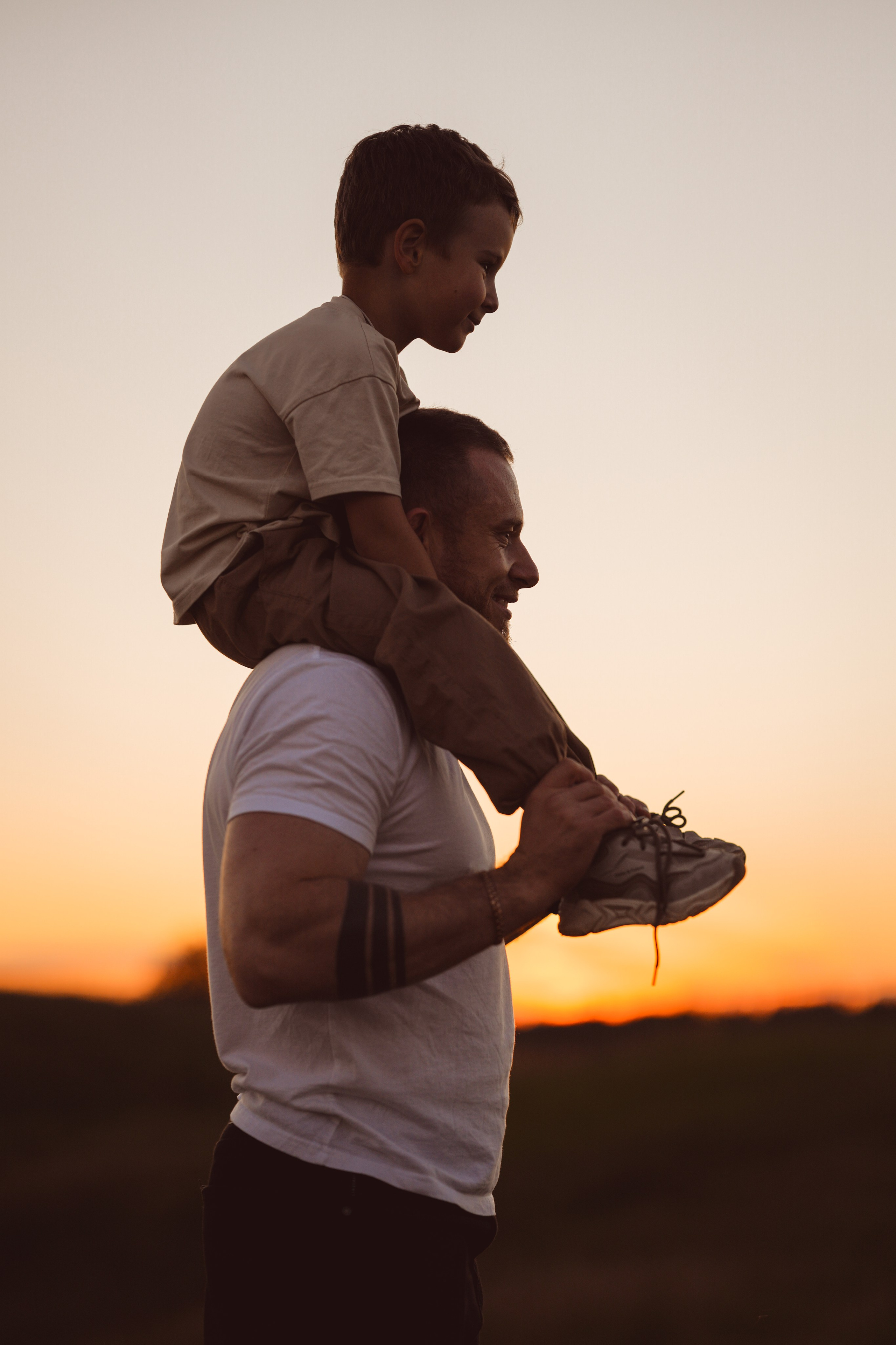 Семья Тони и Саши на закате. Семейный и портретный фотограф в Санкт-Петербурге Татьяна Гримоть
