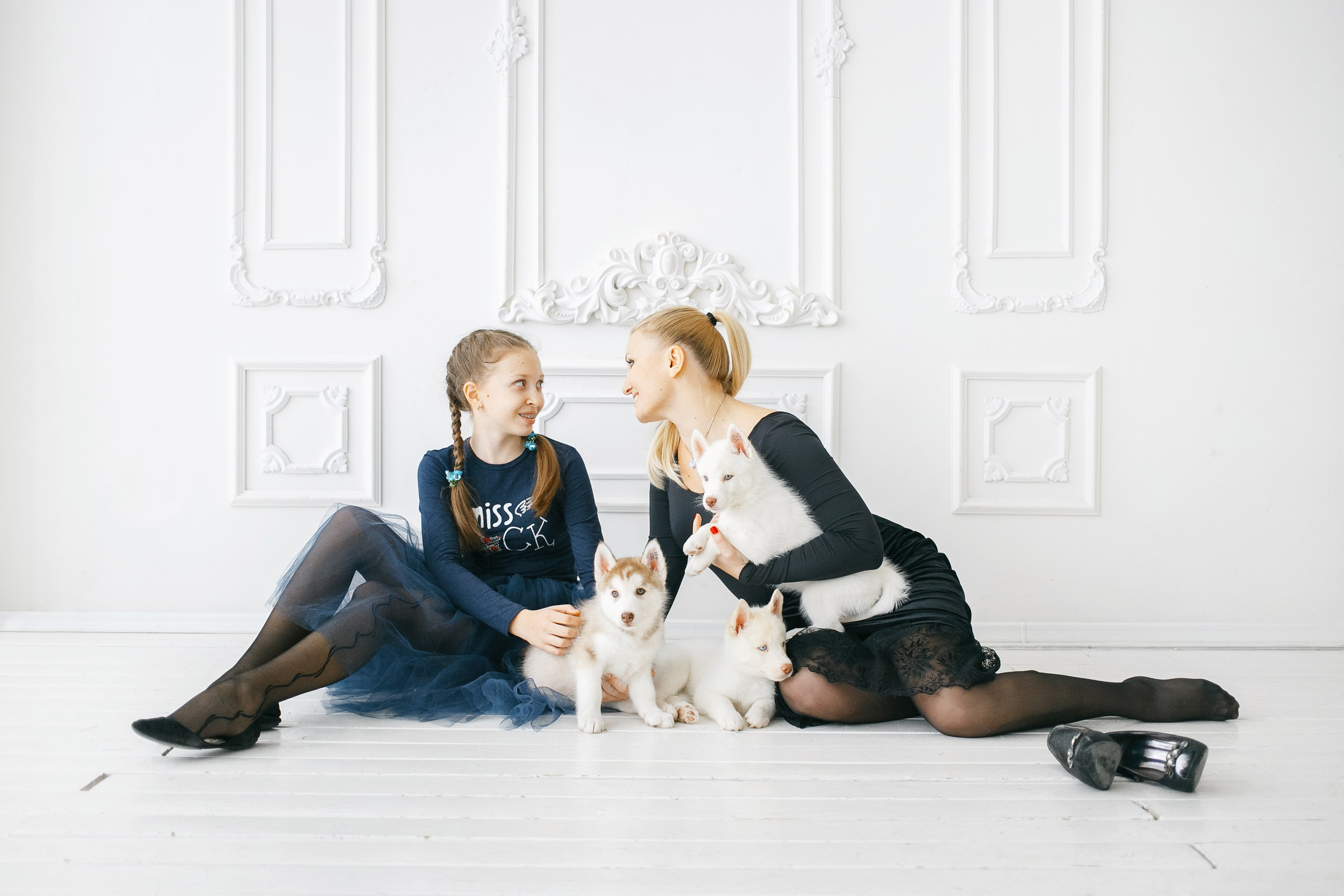 Весенняя фотосессия с щенками Хаски. Фотограф Сергей Логинов