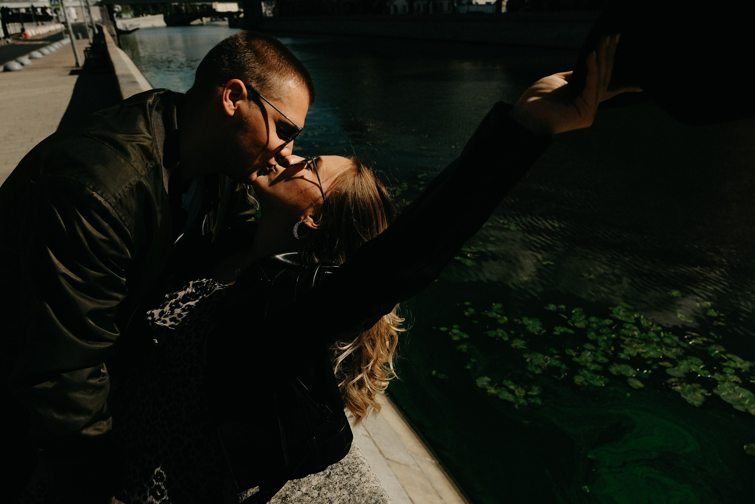 Солнце на Красном Октябре. Свадебный фотограф Александра Тюлякова