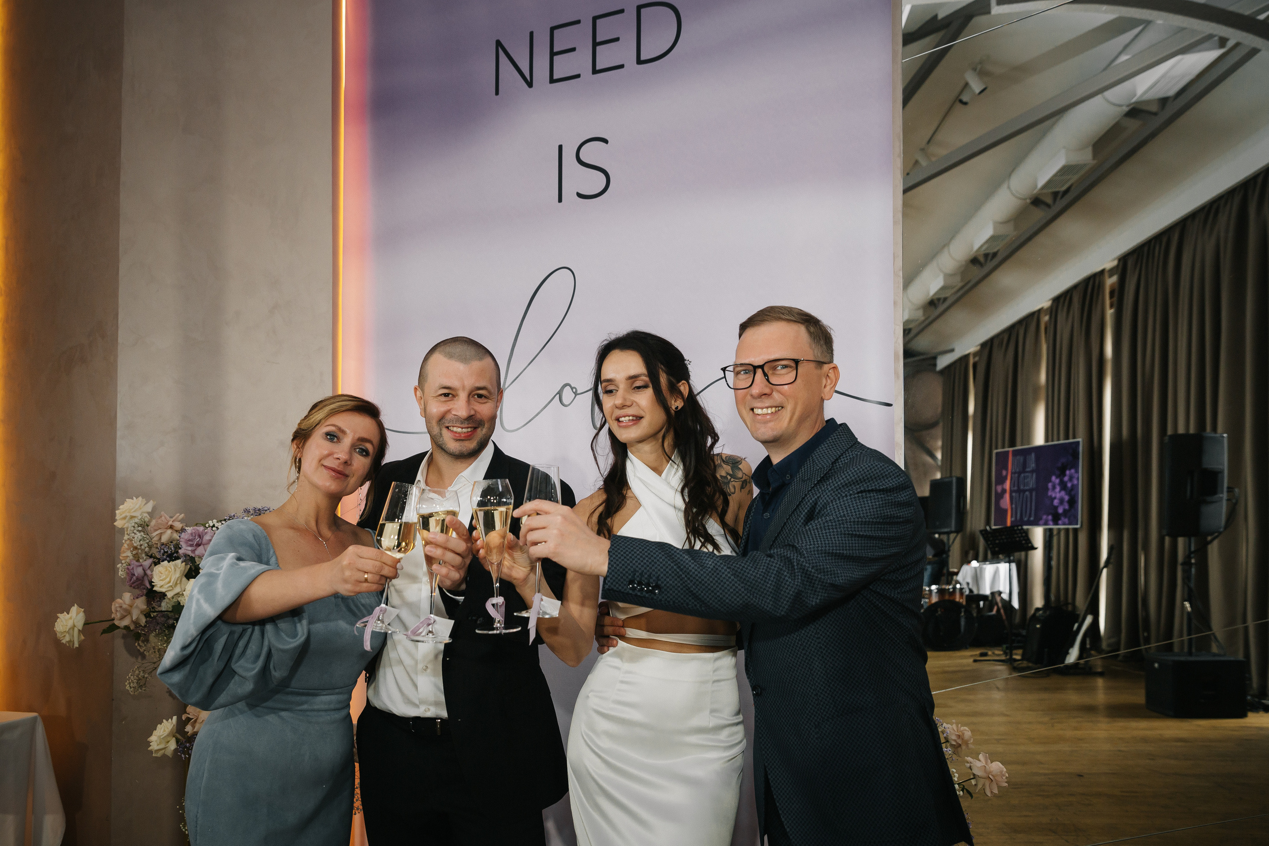 ПРИМОРСКИЙ ЗАГС | Июнь, «Летучий Голландец». Свадебный фотограф в Санкт-Петербурге Полина Корзухина