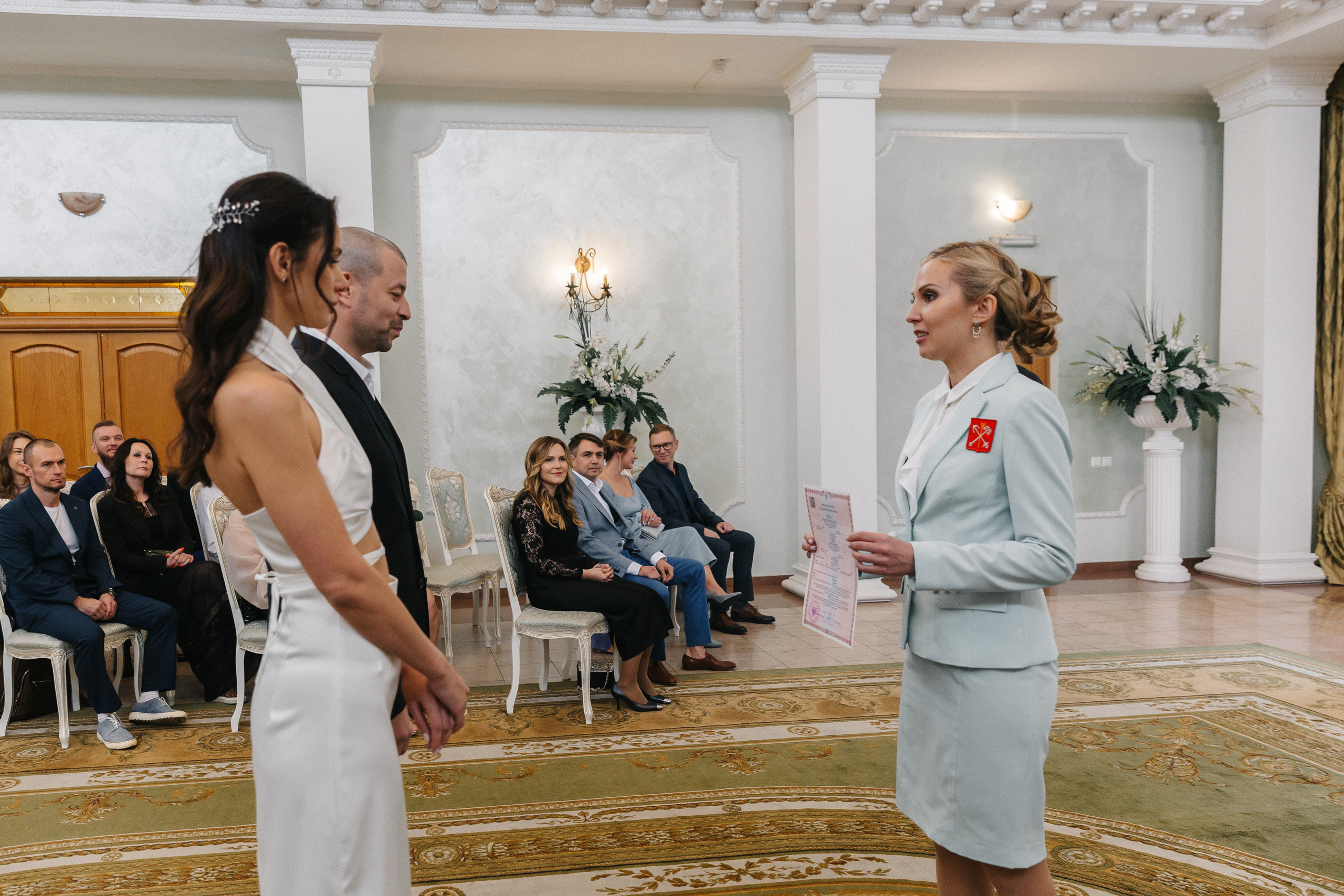 ПРИМОРСКИЙ ЗАГС | Июнь, «Летучий Голландец». Свадебный фотограф в Санкт-Петербурге Полина Корзухина