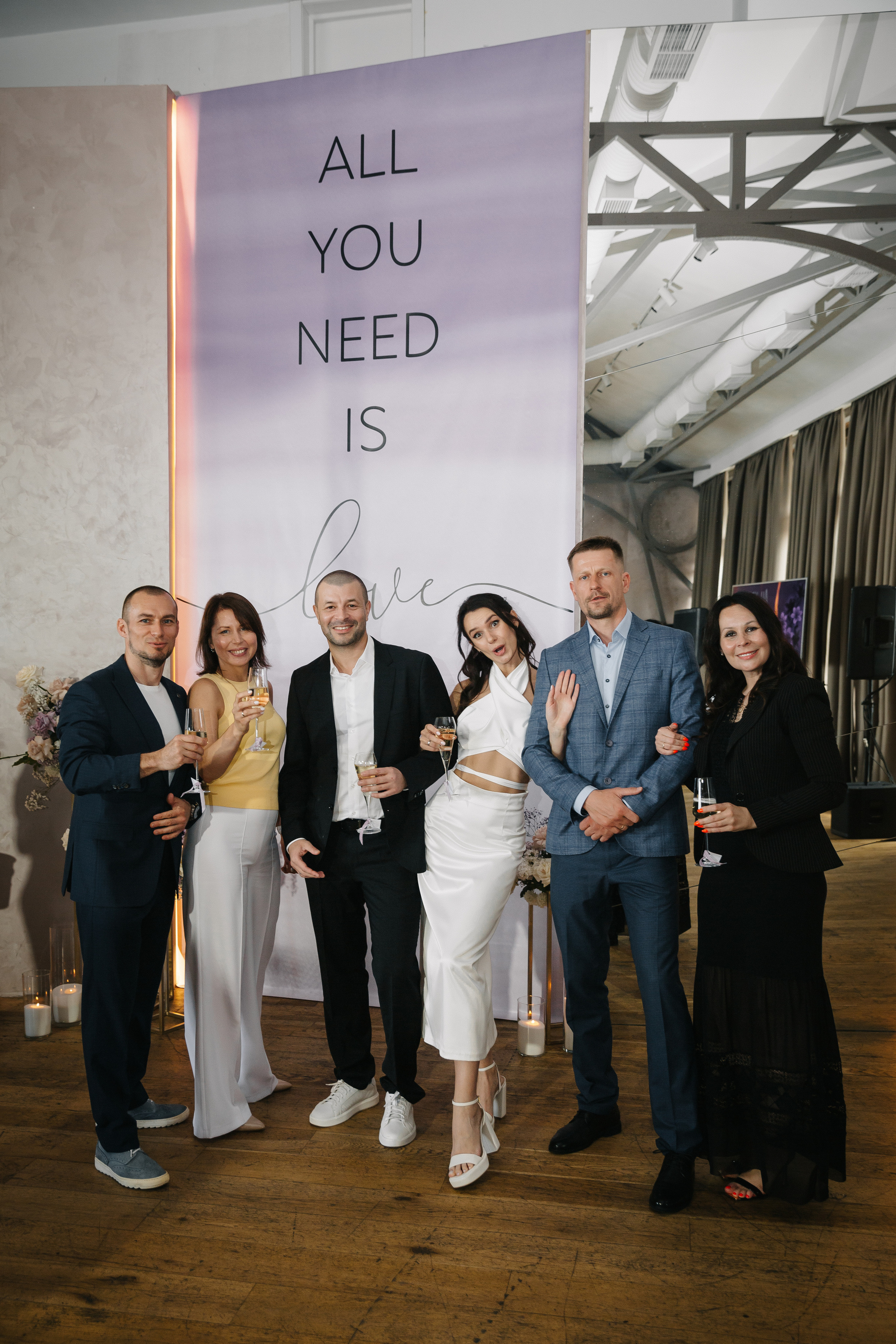 ПРИМОРСКИЙ ЗАГС | Июнь, «Летучий Голландец». Свадебный фотограф в Санкт-Петербурге Полина Корзухина