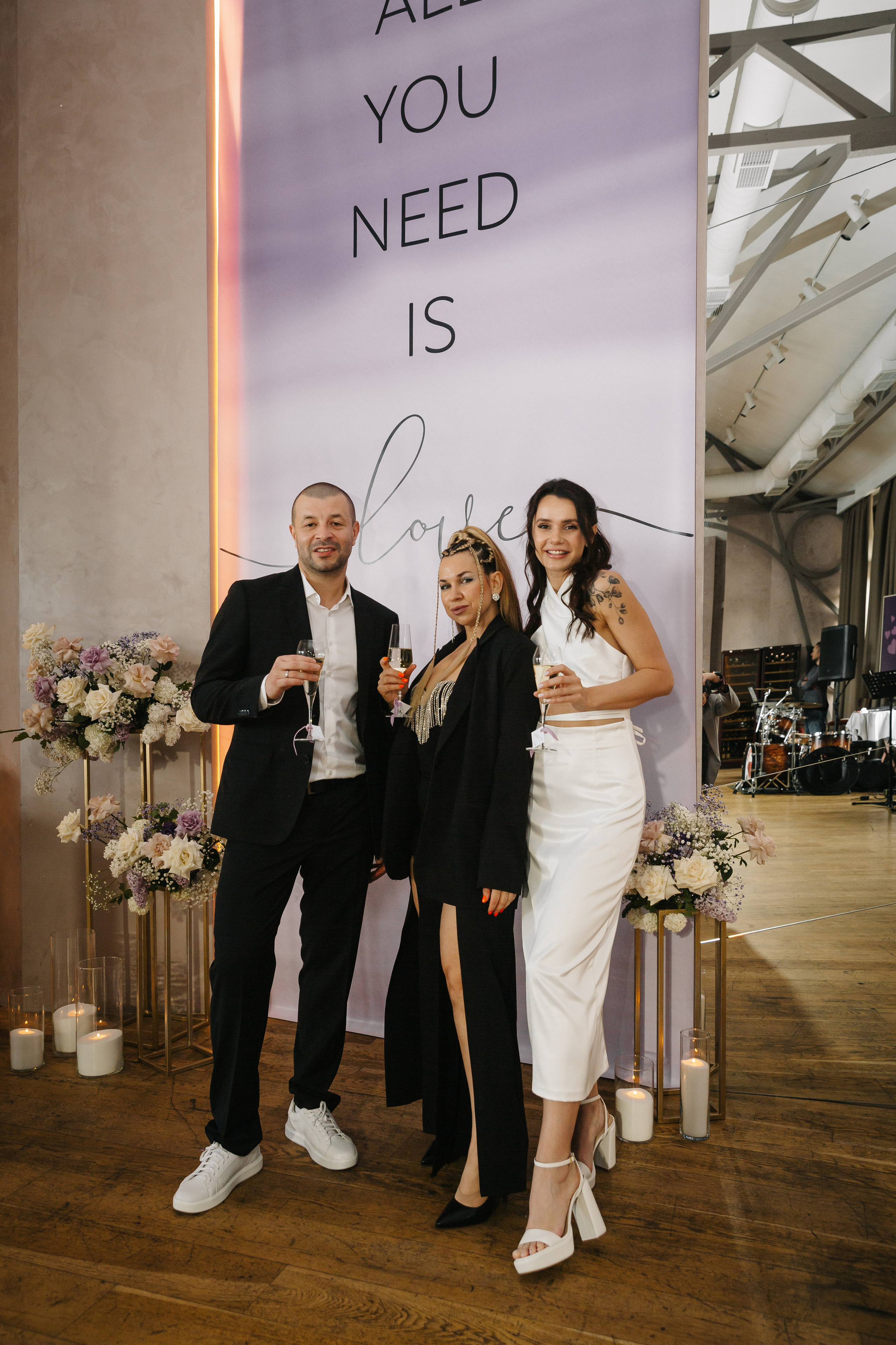 ПРИМОРСКИЙ ЗАГС | Июнь, «Летучий Голландец». Свадебный фотограф в Санкт-Петербурге Полина Корзухина