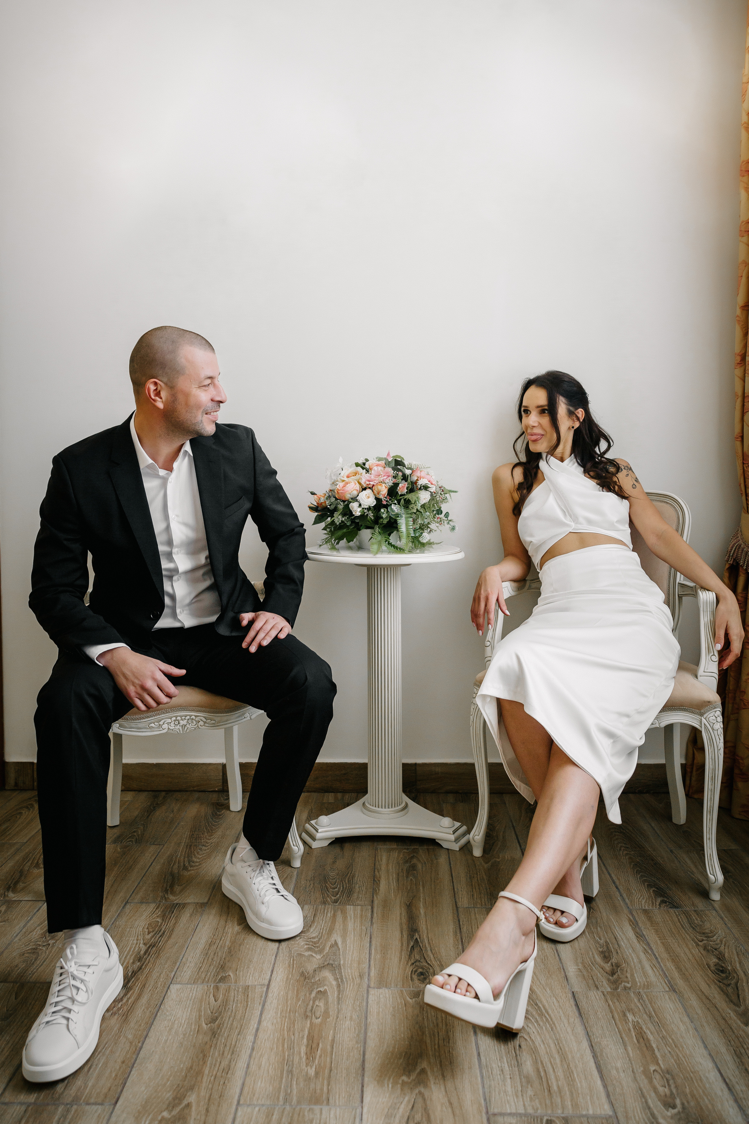 ПРИМОРСКИЙ ЗАГС | Июнь, «Летучий Голландец». Свадебный фотограф в Санкт-Петербурге Полина Корзухина