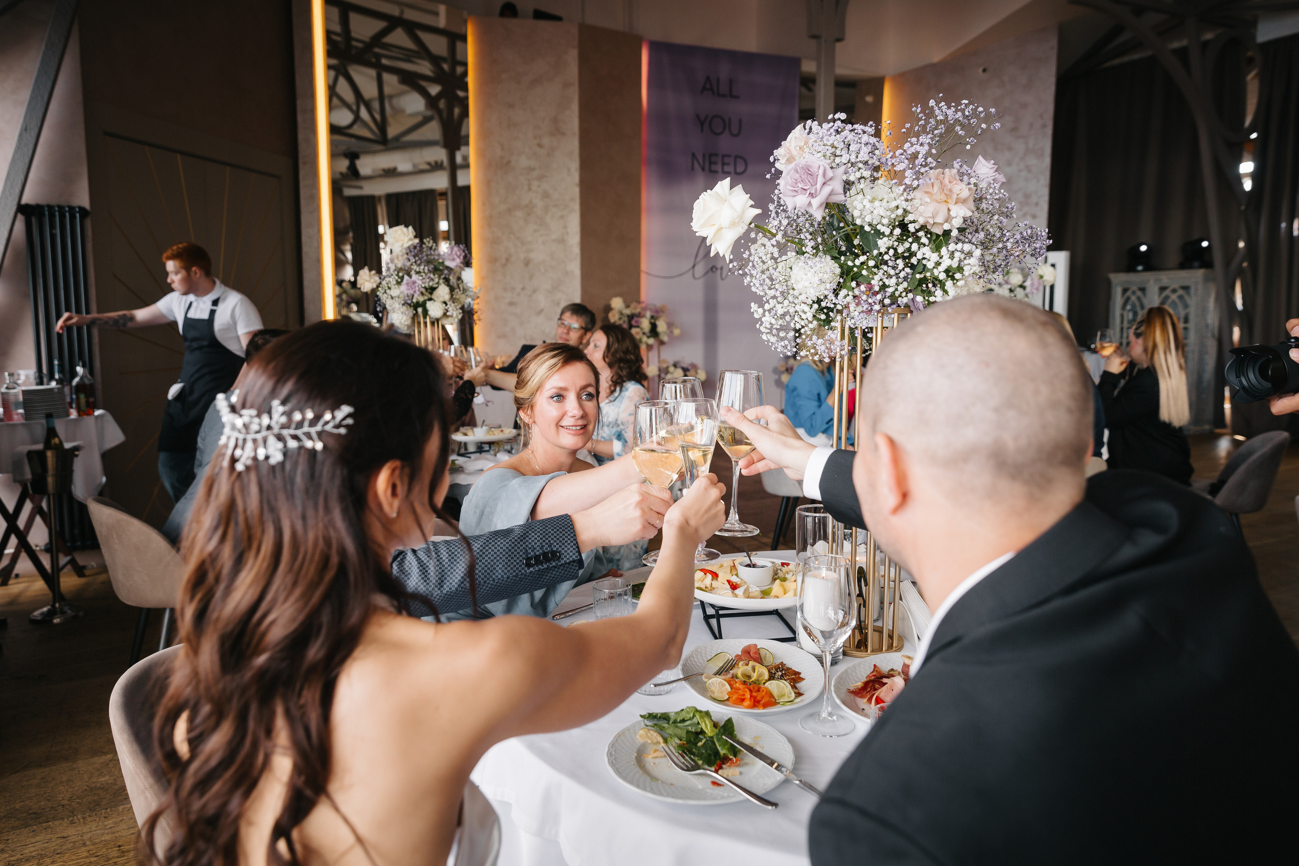 ПРИМОРСКИЙ ЗАГС | Июнь, «Летучий Голландец». Свадебный фотограф в Санкт-Петербурге Полина Корзухина