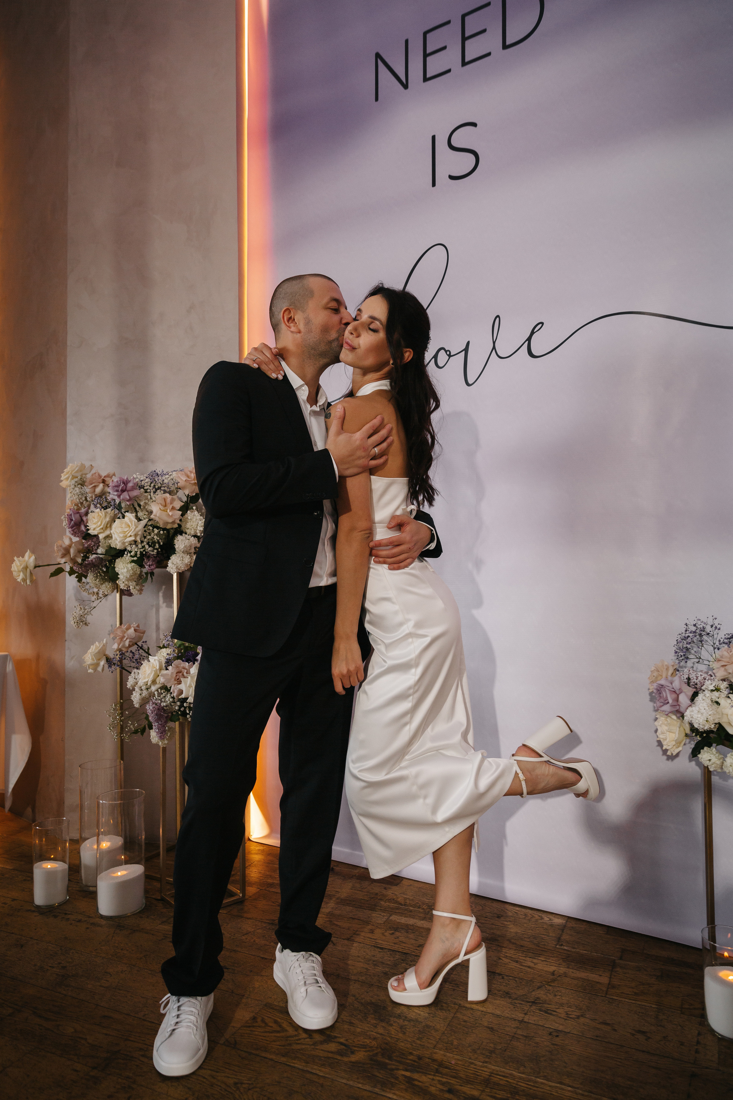 ПРИМОРСКИЙ ЗАГС | Июнь, «Летучий Голландец». Свадебный фотограф в Санкт-Петербурге Полина Корзухина