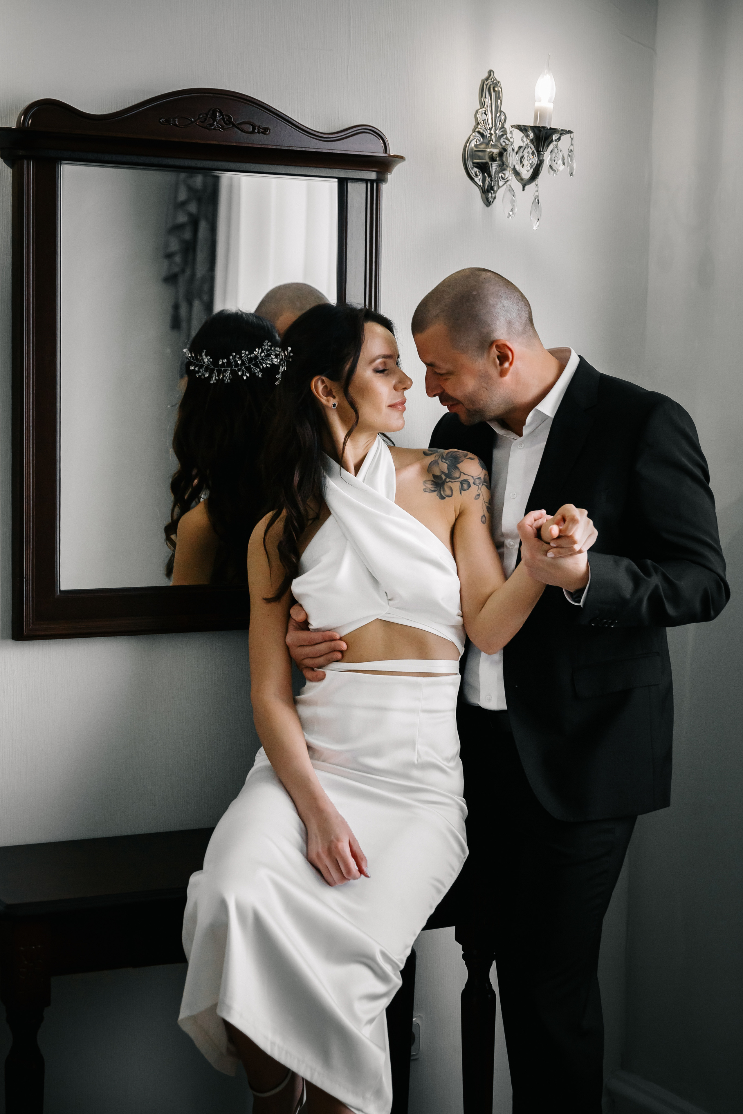 ПРИМОРСКИЙ ЗАГС | Июнь, «Летучий Голландец». Свадебный фотограф в Санкт-Петербурге Полина Корзухина