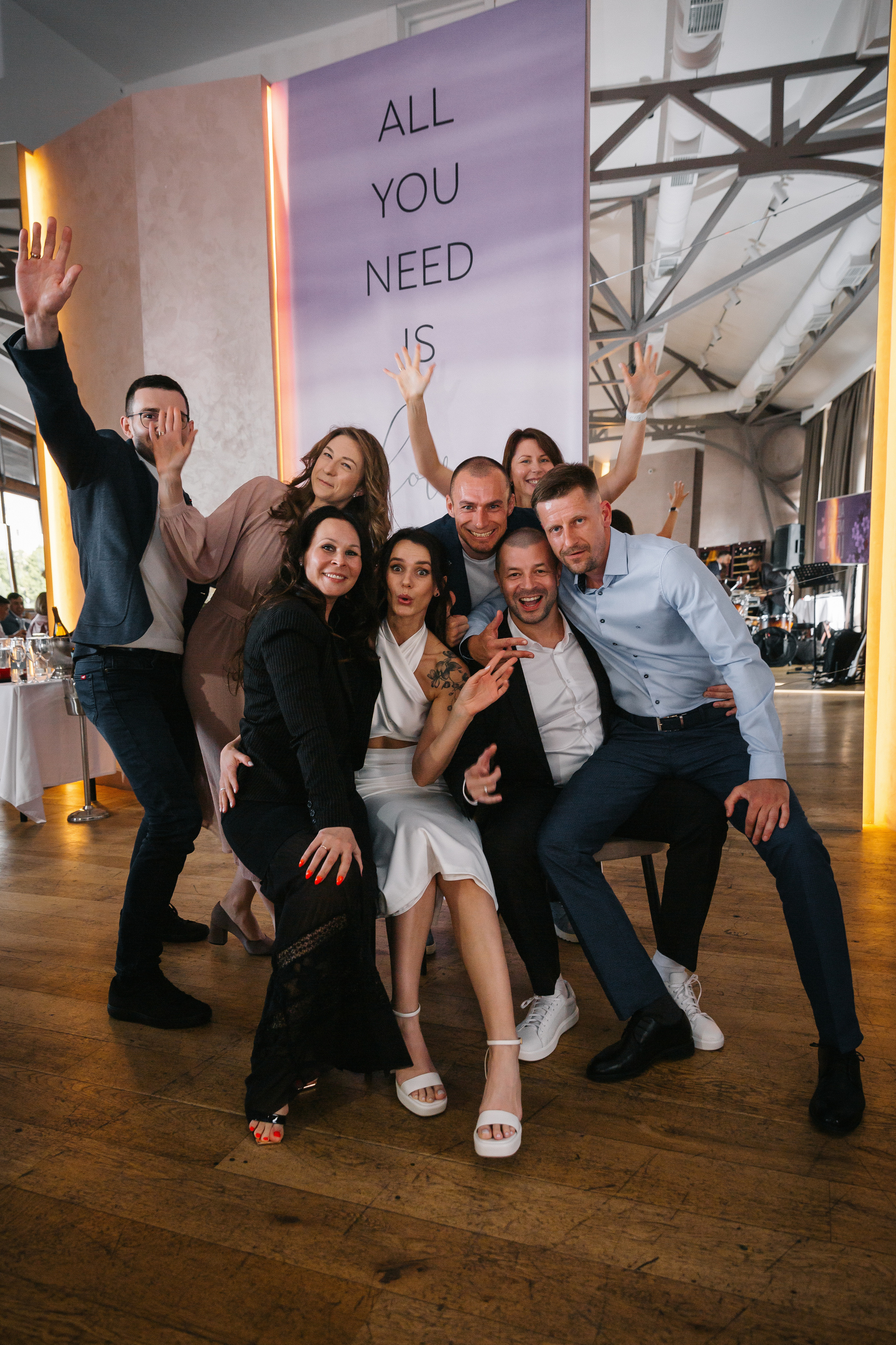 ПРИМОРСКИЙ ЗАГС | Июнь, «Летучий Голландец». Свадебный фотограф в Санкт-Петербурге Полина Корзухина