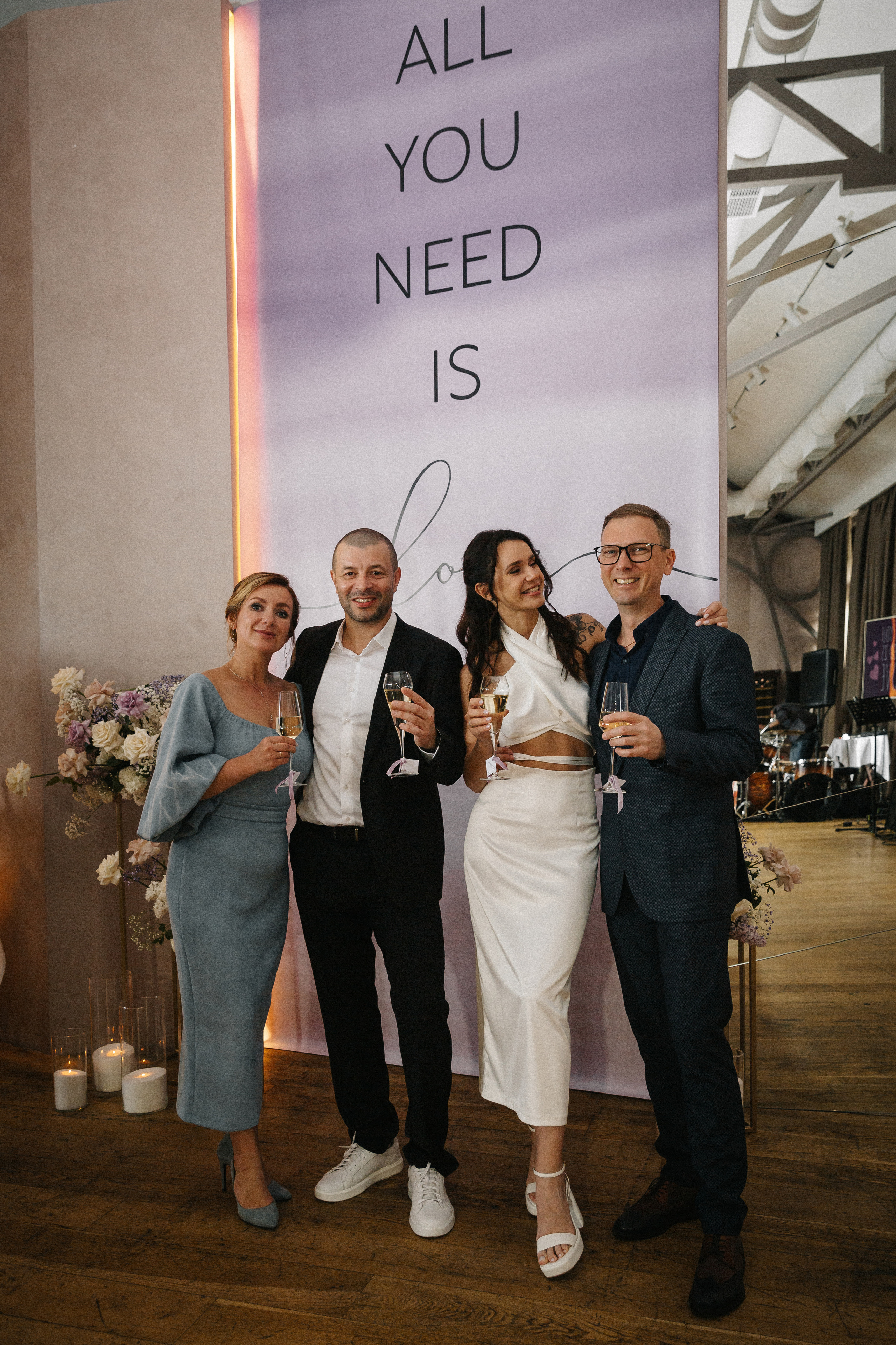 ПРИМОРСКИЙ ЗАГС | Июнь, «Летучий Голландец». Свадебный фотограф в Санкт-Петербурге Полина Корзухина