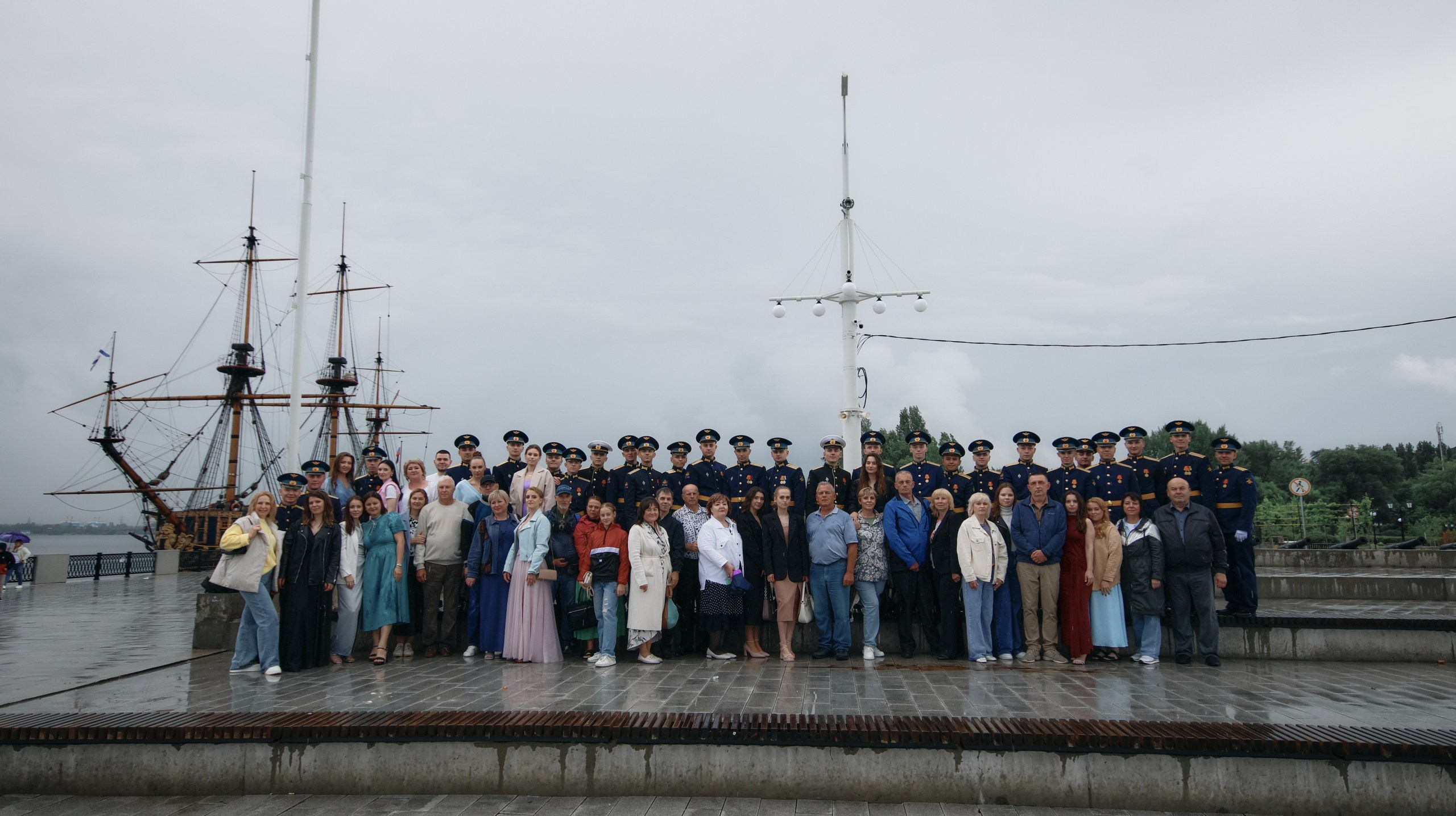 Выпуск Военно Воздушной Академии. Свадебный и репортажный фотограф Дмитрий Кононенко