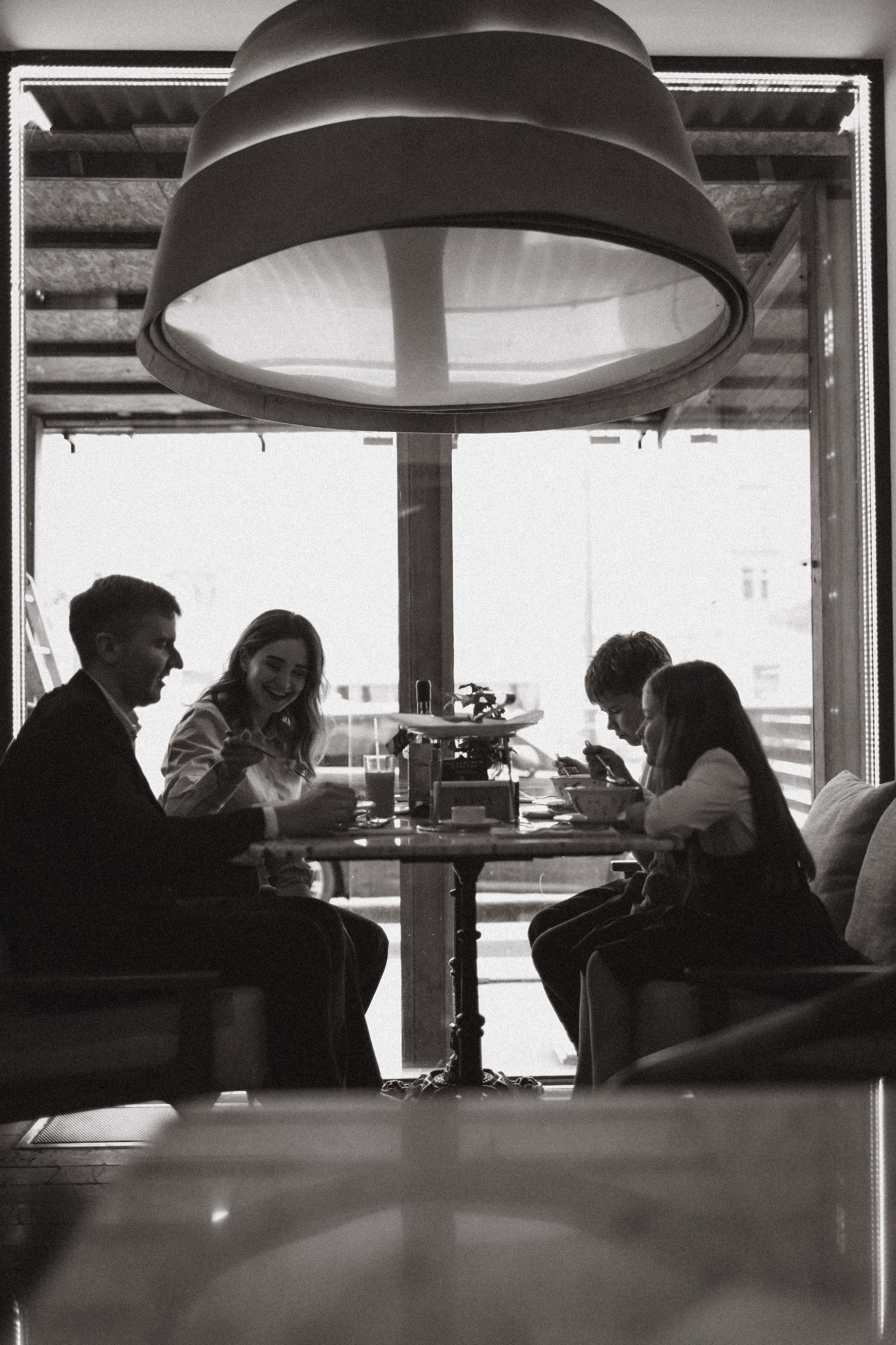 Алена с семьей. Главная