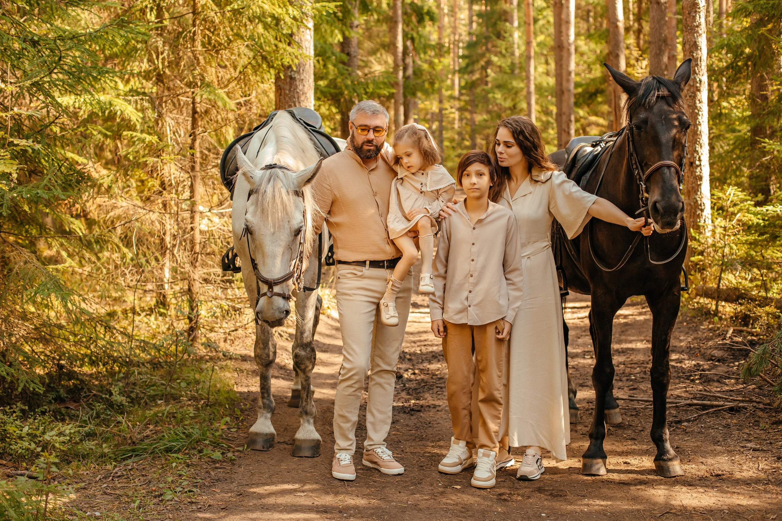 Надя семья в Токсово. Elena Sova — семейный и женский фотограф в Санкт-Петербурге