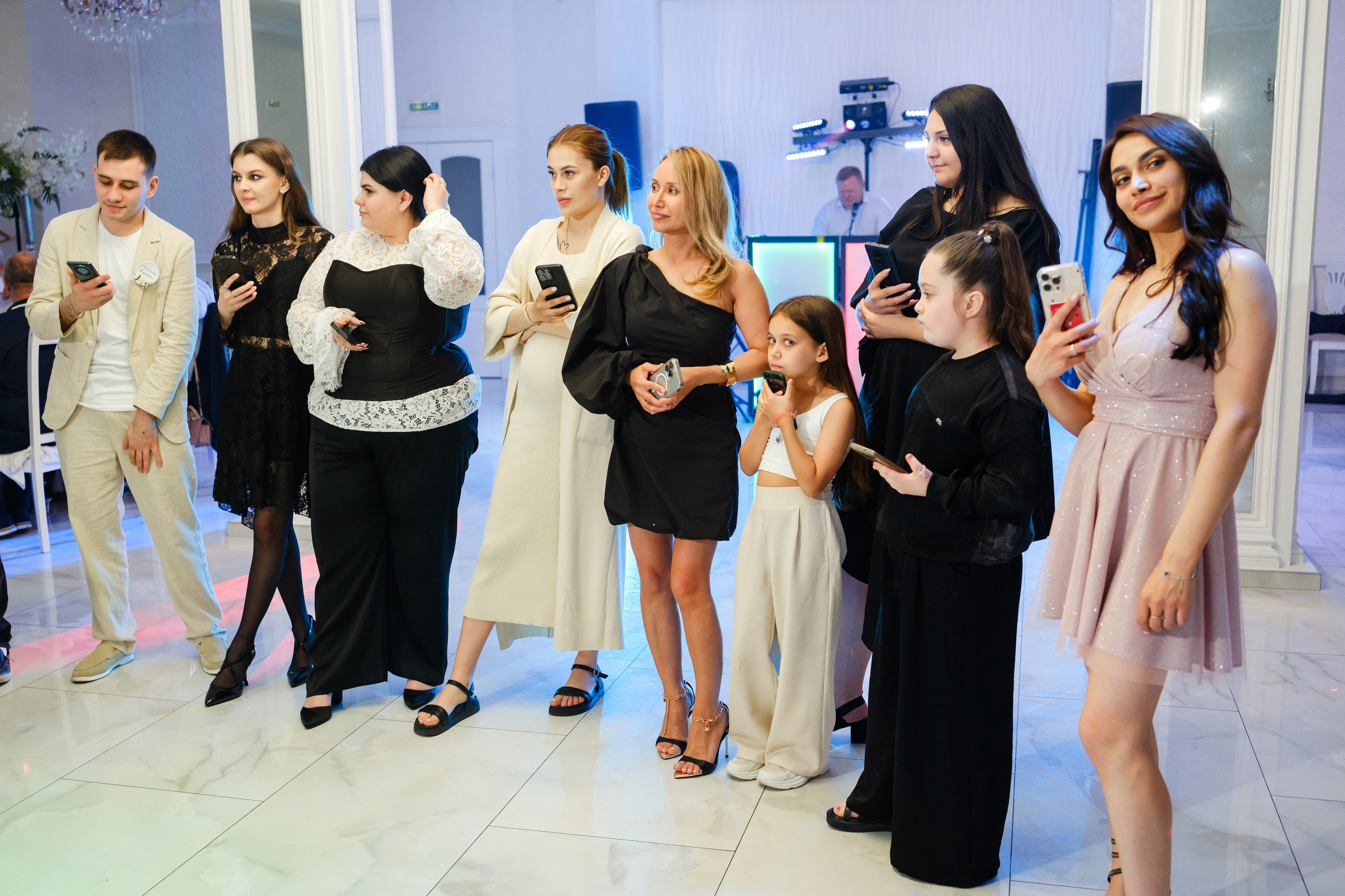 Тазабег и Диана. Свадебный фотограф | репортаж | праздники | крещение