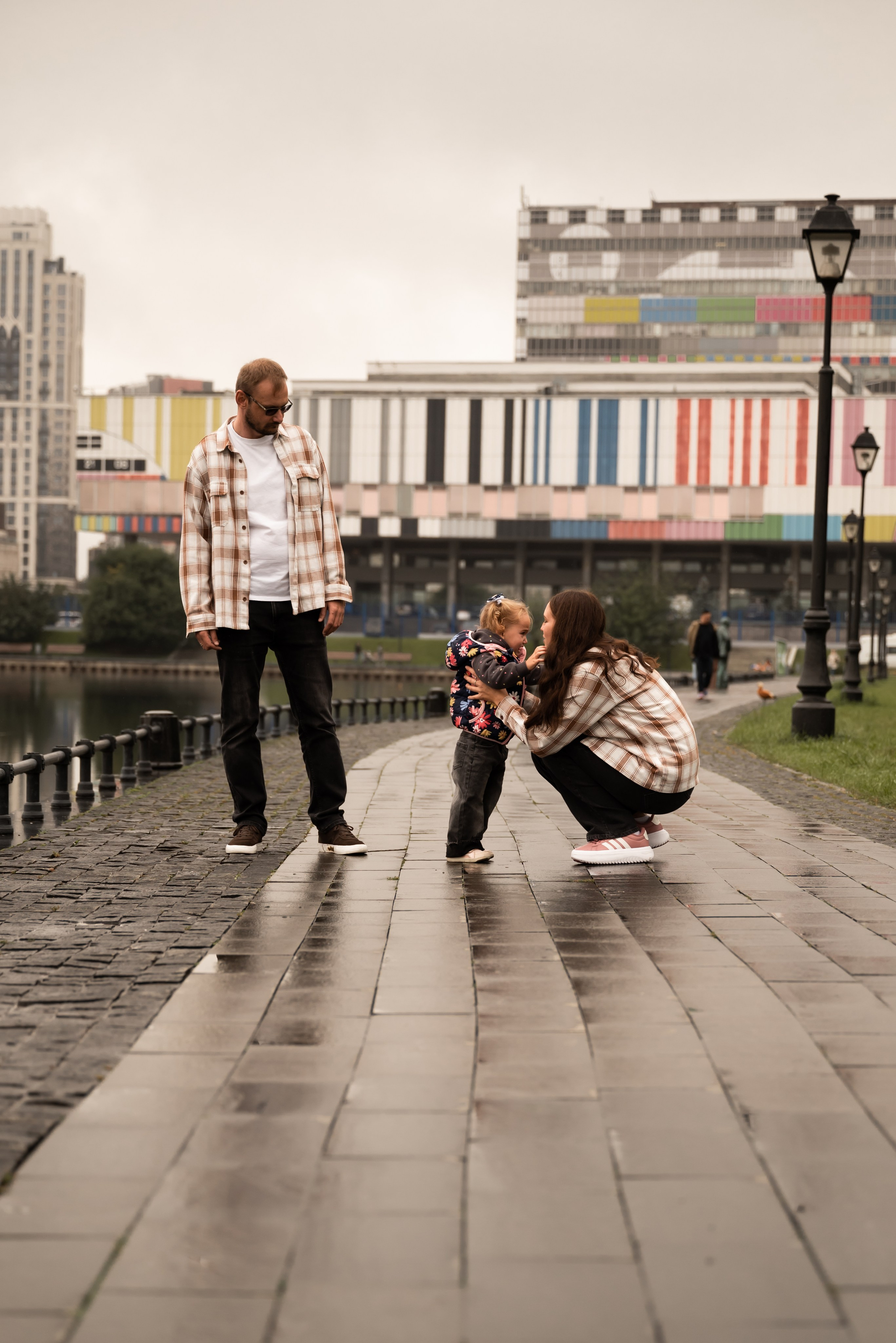 Прогулка у Останкино. Фотограф Ксения Огородова портфолио