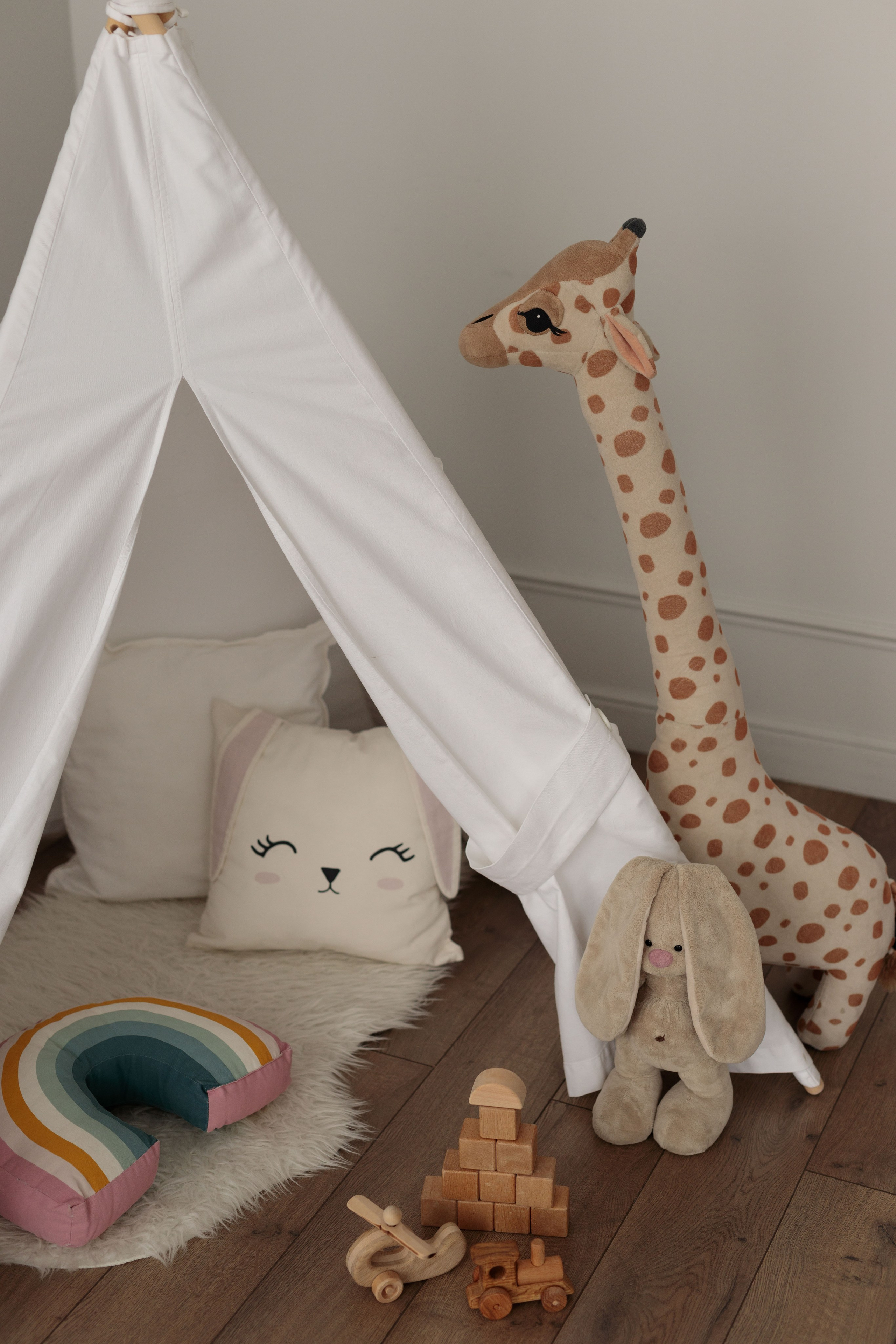 Актуальный интерьер фотостудии Вода". Вода — фотостудия в центре Брянска