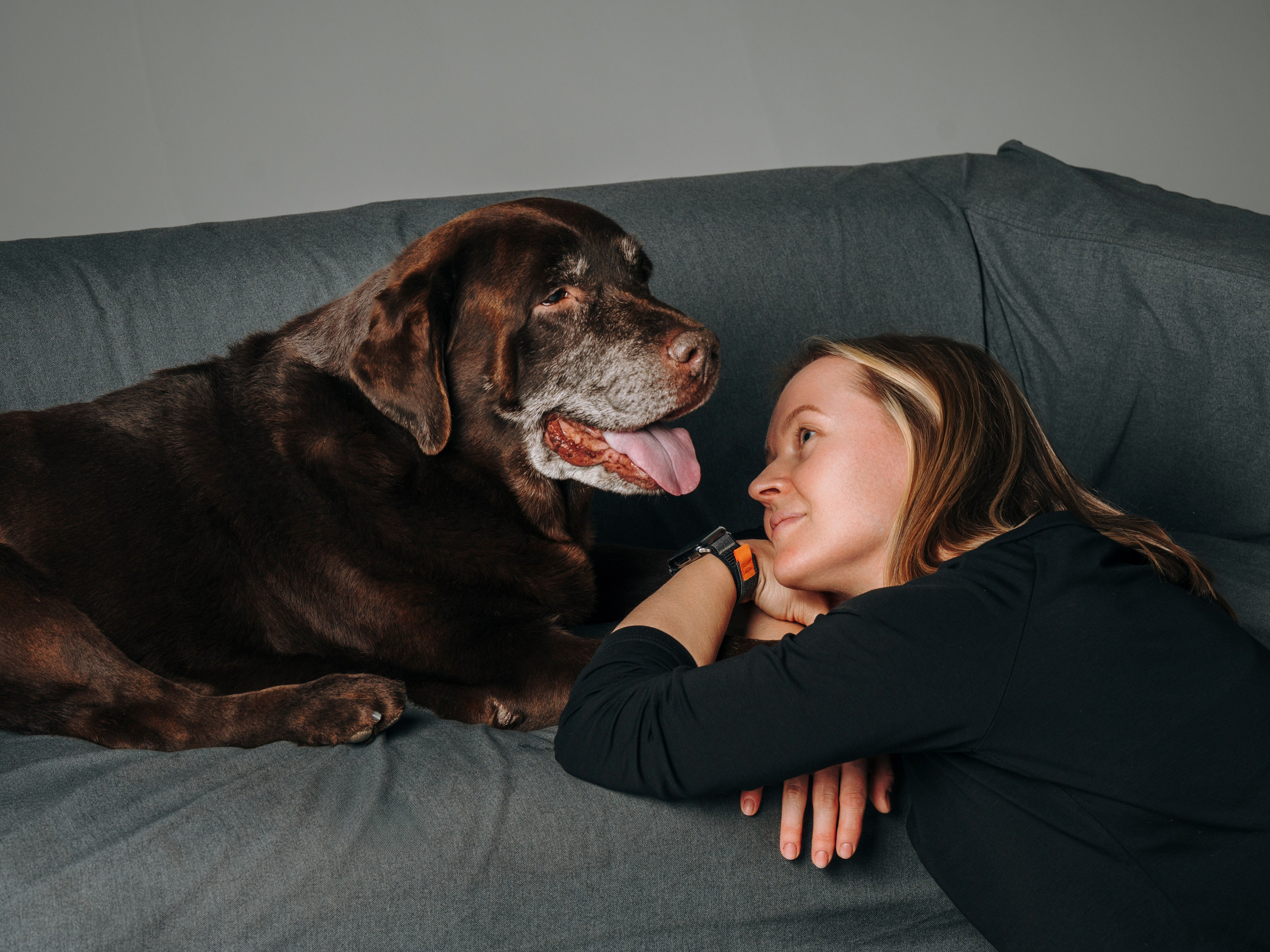 Оля и Шерлок. Семейный фотограф анималист Ананьева Мария — Москва