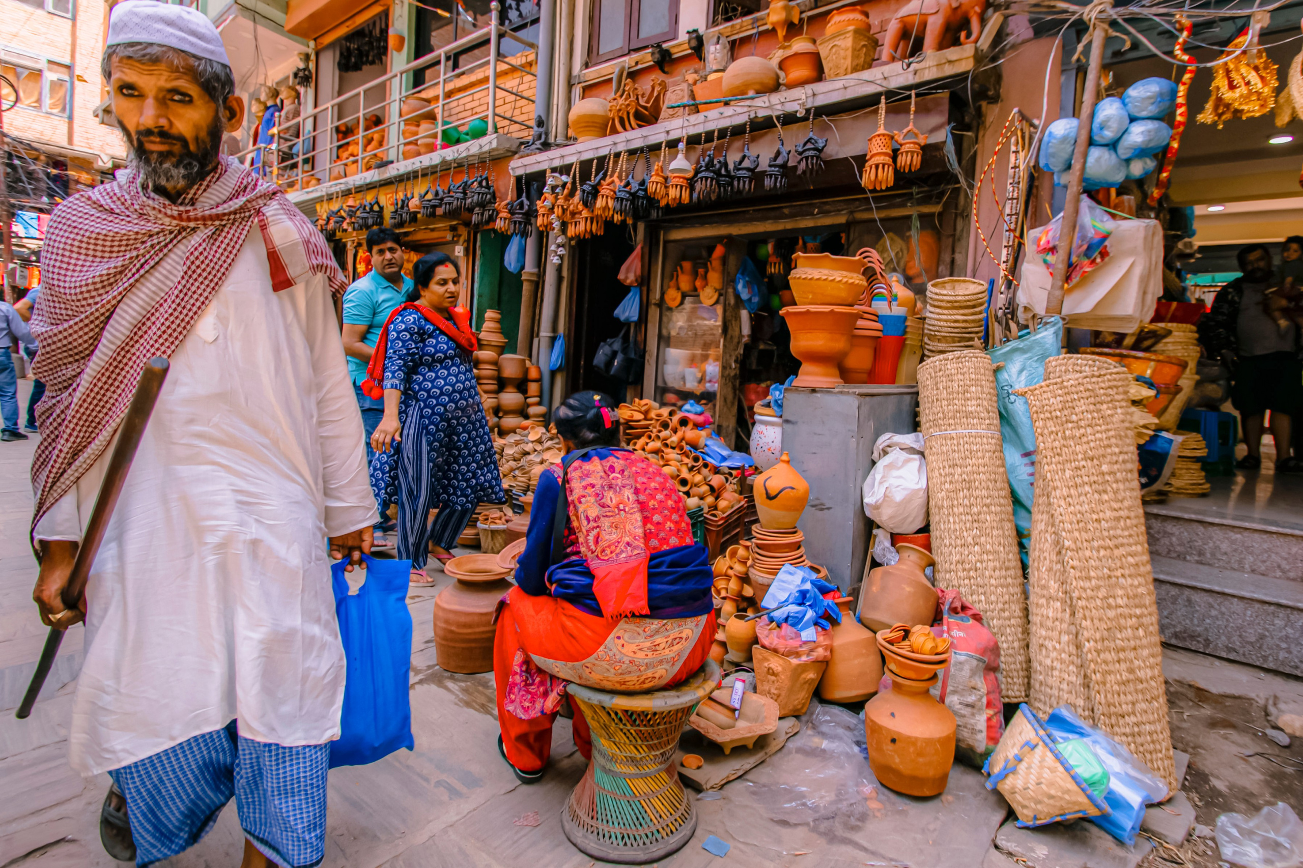 Катманду стрит фото. Iraogo