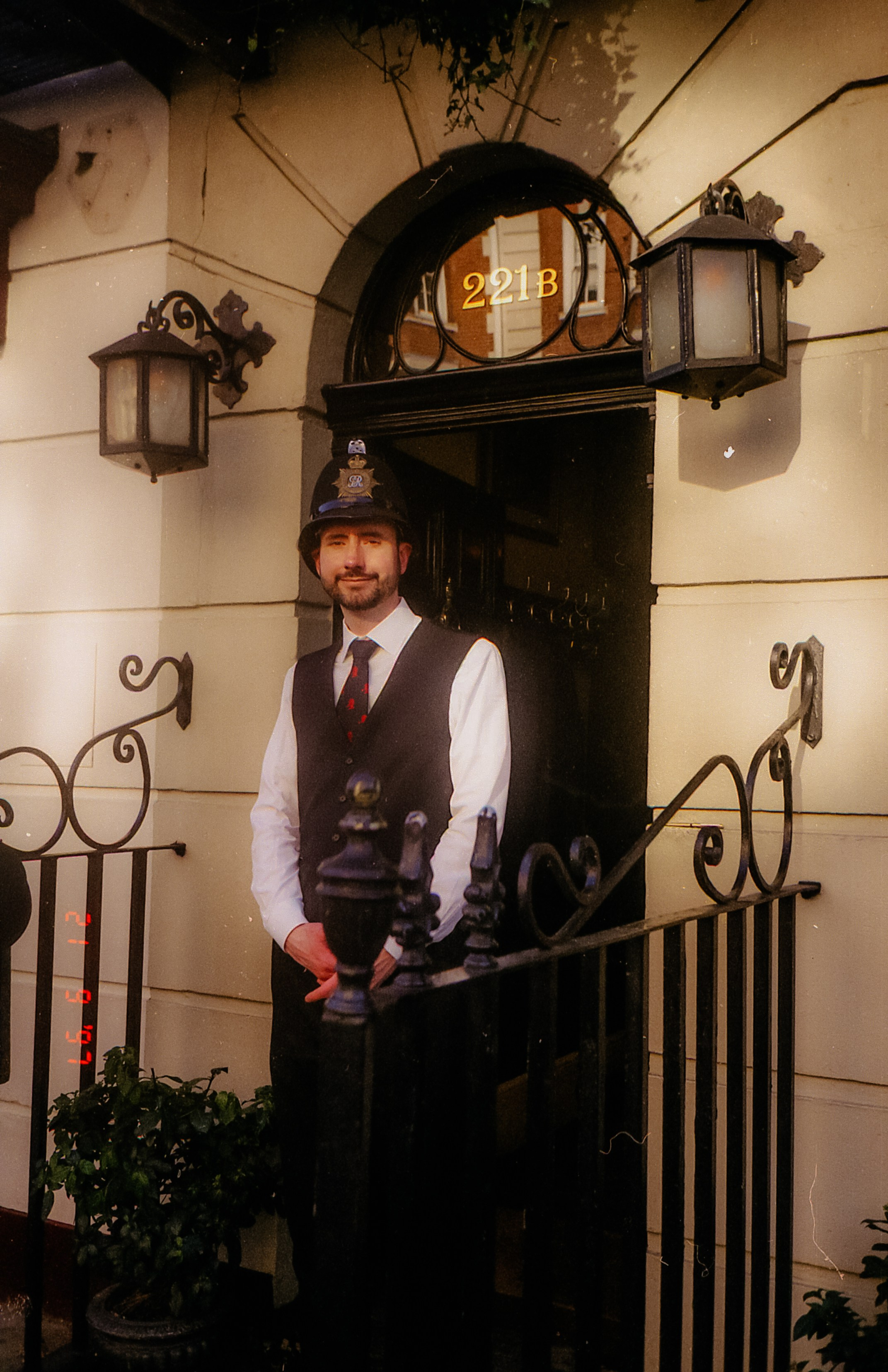 Analogue london. Iraogo