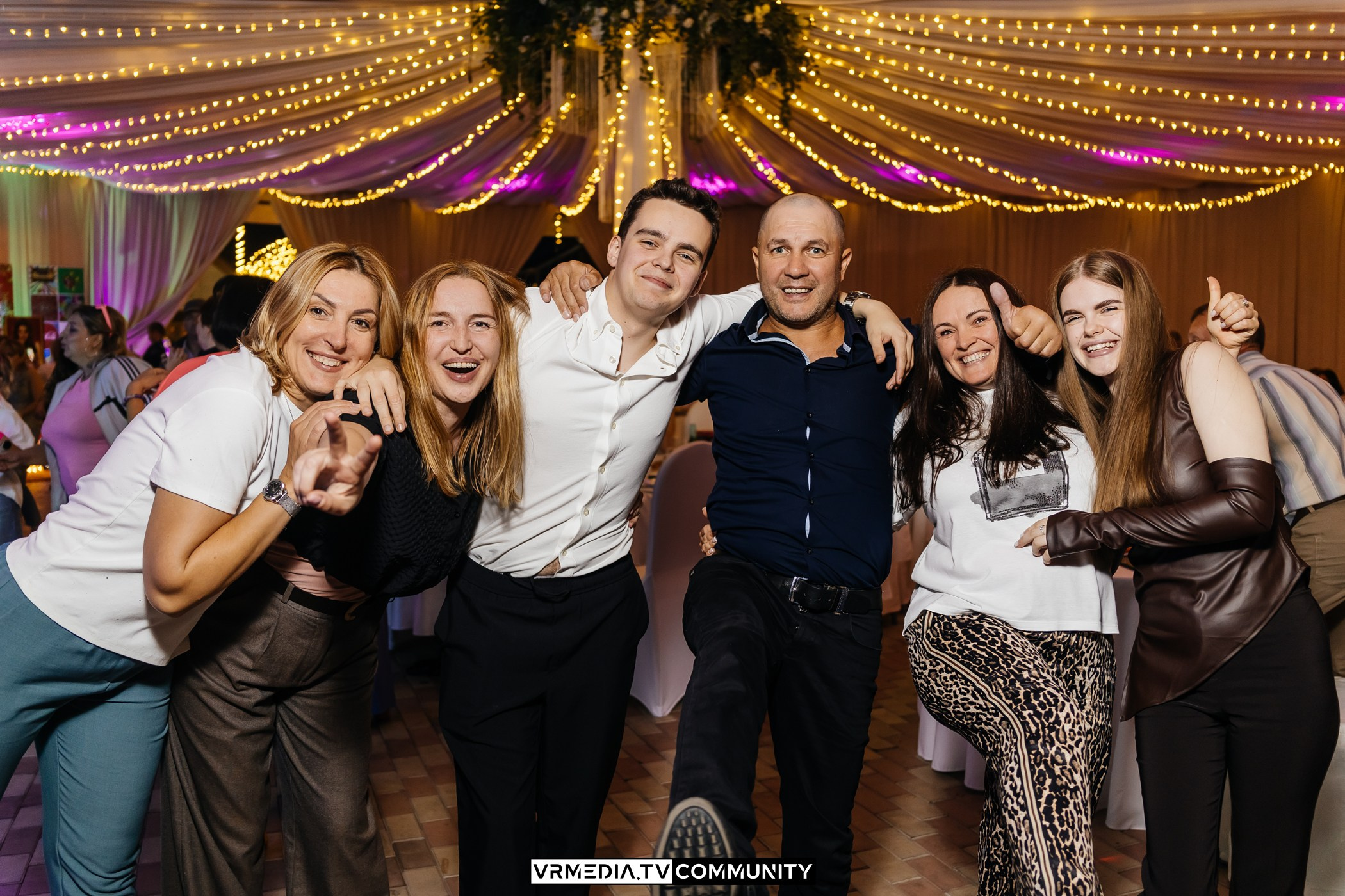 Ресторан «Империя»: Вечеринка 90-х