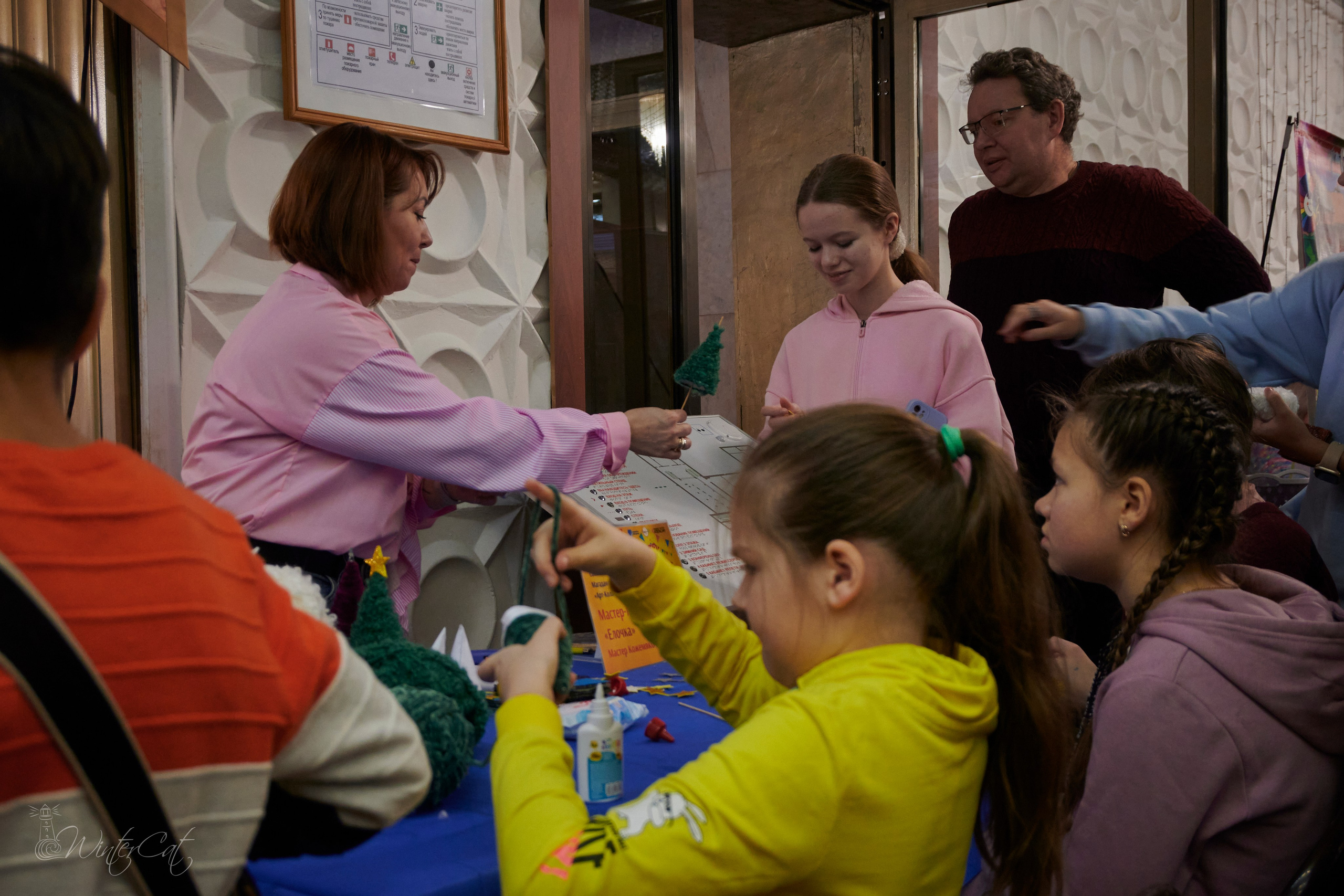 Ярмарка 5 2024. Портретный и репортажный фотограф в Магадане Андрей Нефедов WinterCatPhoto