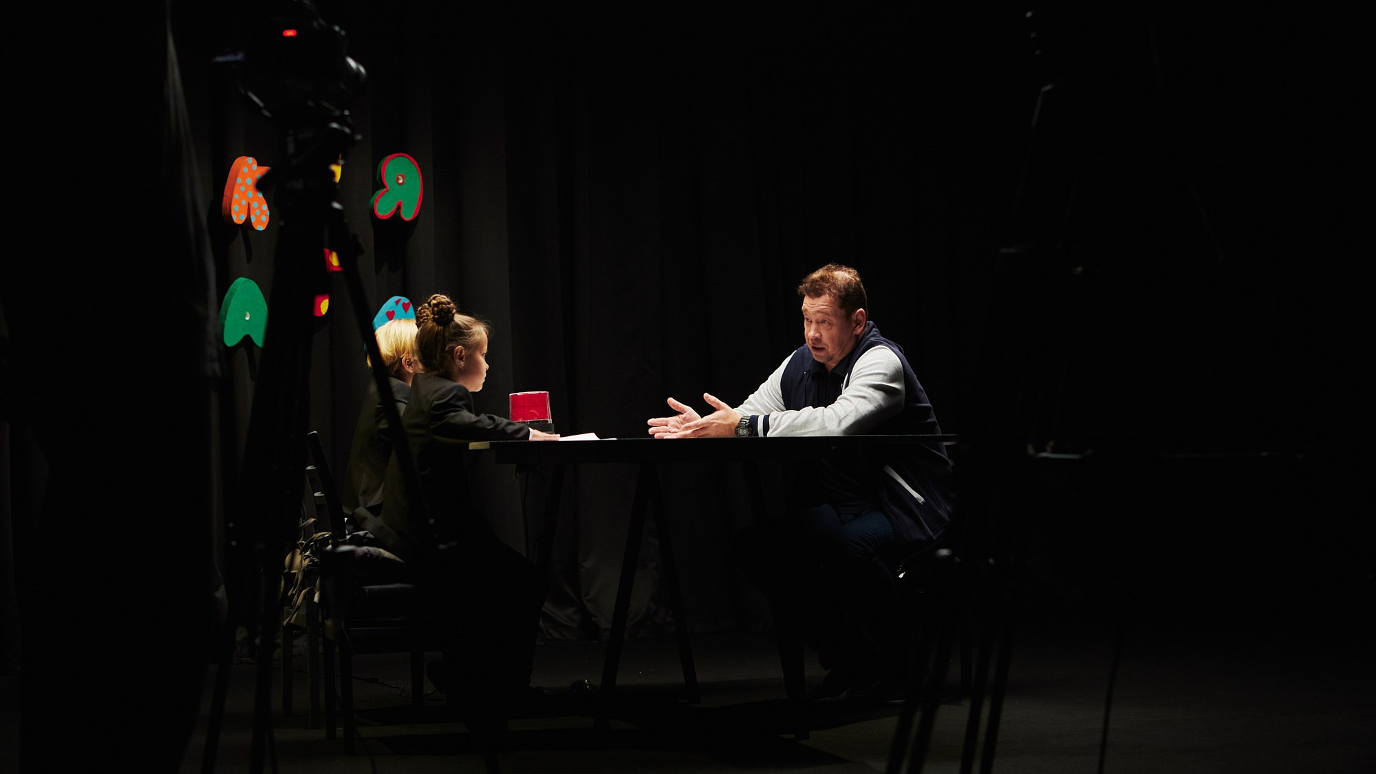 Репортажная съёмка шоу «Детская комната» — бэкстейдж и атмосфера. Репортажный фотограф в Москве — Дмитрий Тарасов | Съёмка мероприятий, концертов, корпоративов