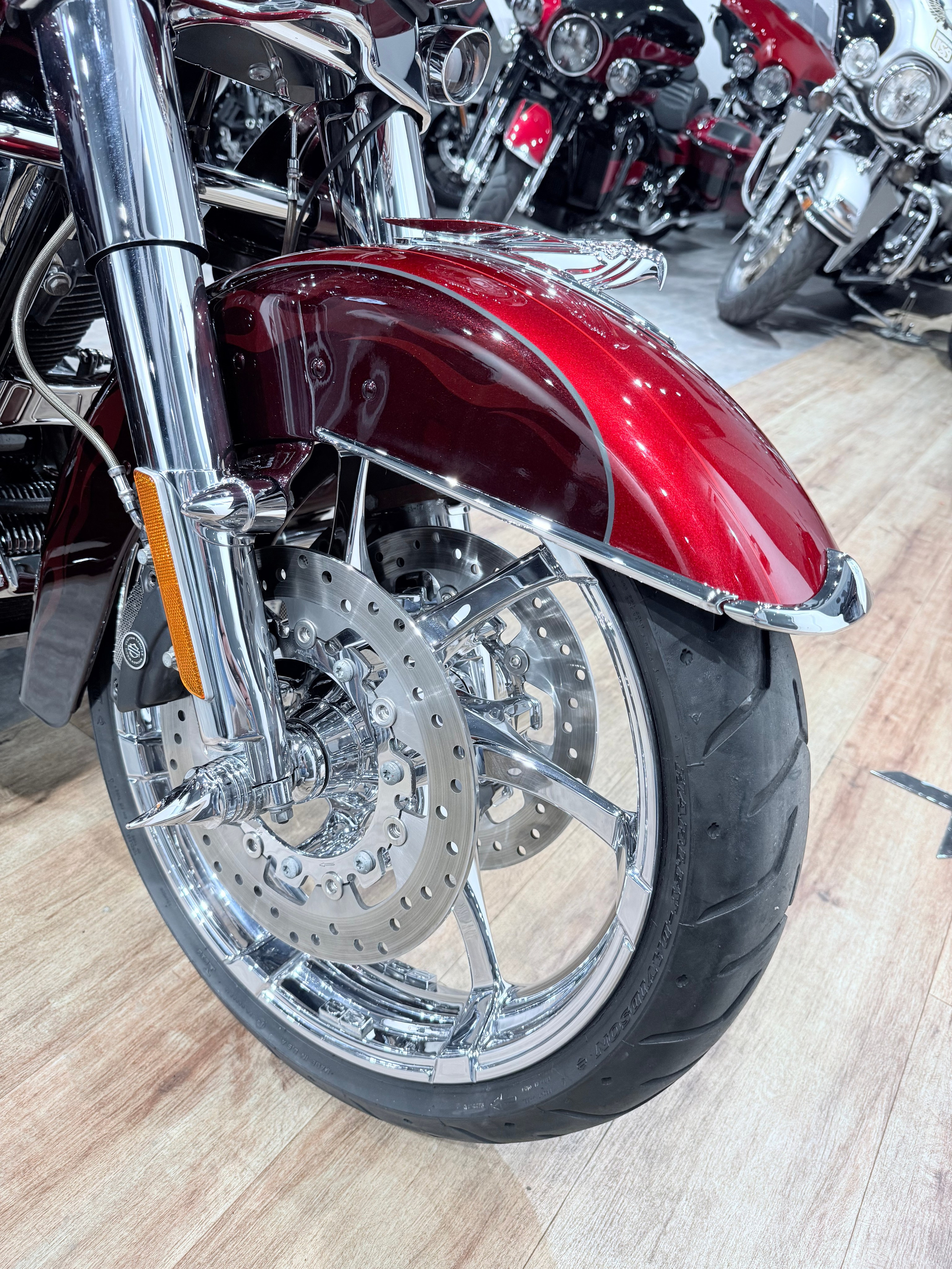 CVO Street Glide (Ruby Red). Hello Davidson, Москва. Только хорошие мотоциклы…