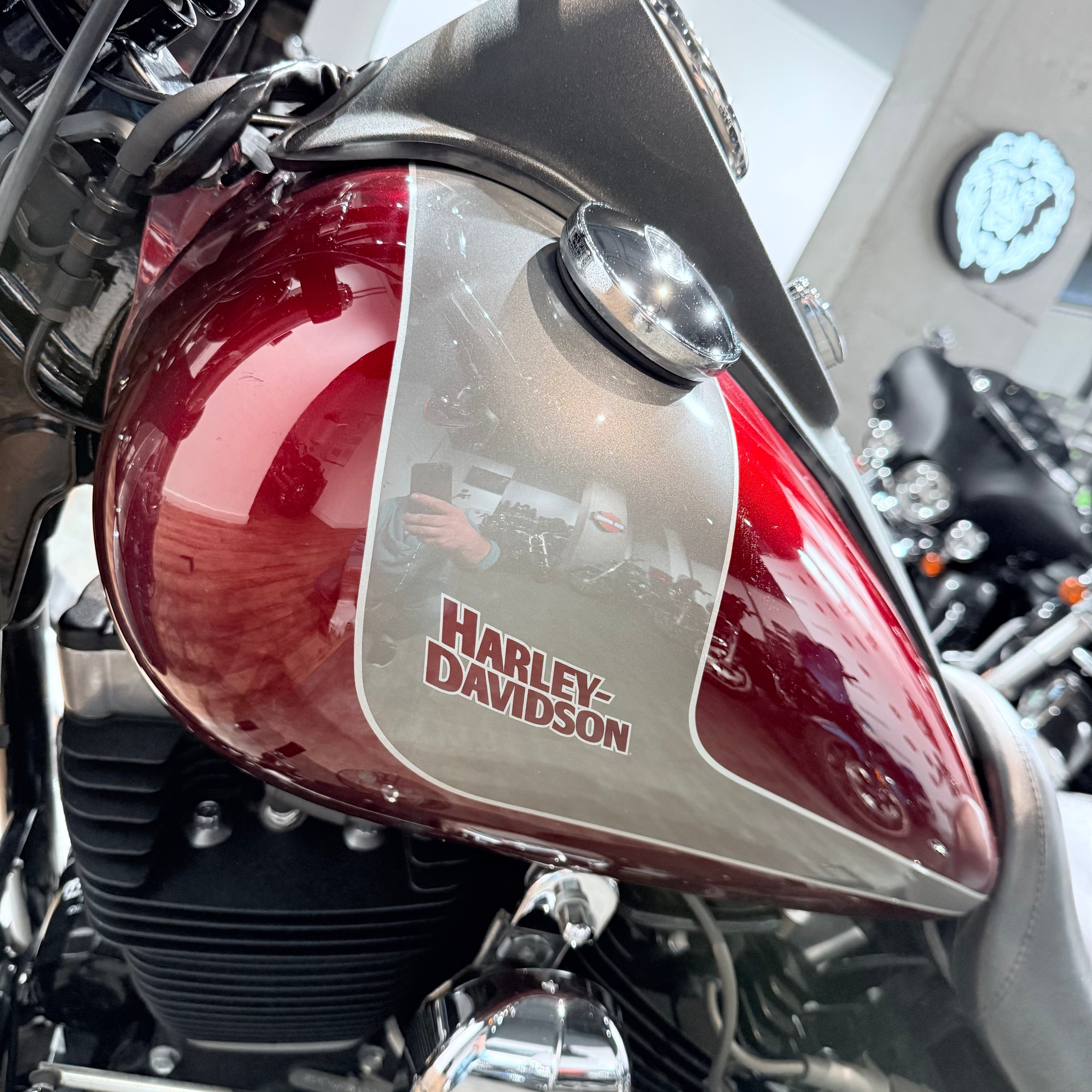 2014 Street Bob АВS Мysterious Red Dеluхe. Hello Davidson, Москва. Только хорошие мотоциклы…