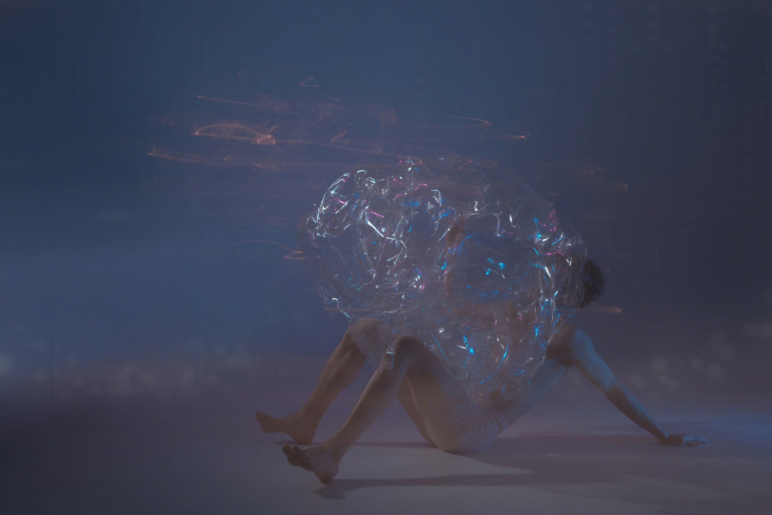 Тонкая белая полоска на воде. Художественная фотография в Санкт-Петербурге Алина Берёзкина