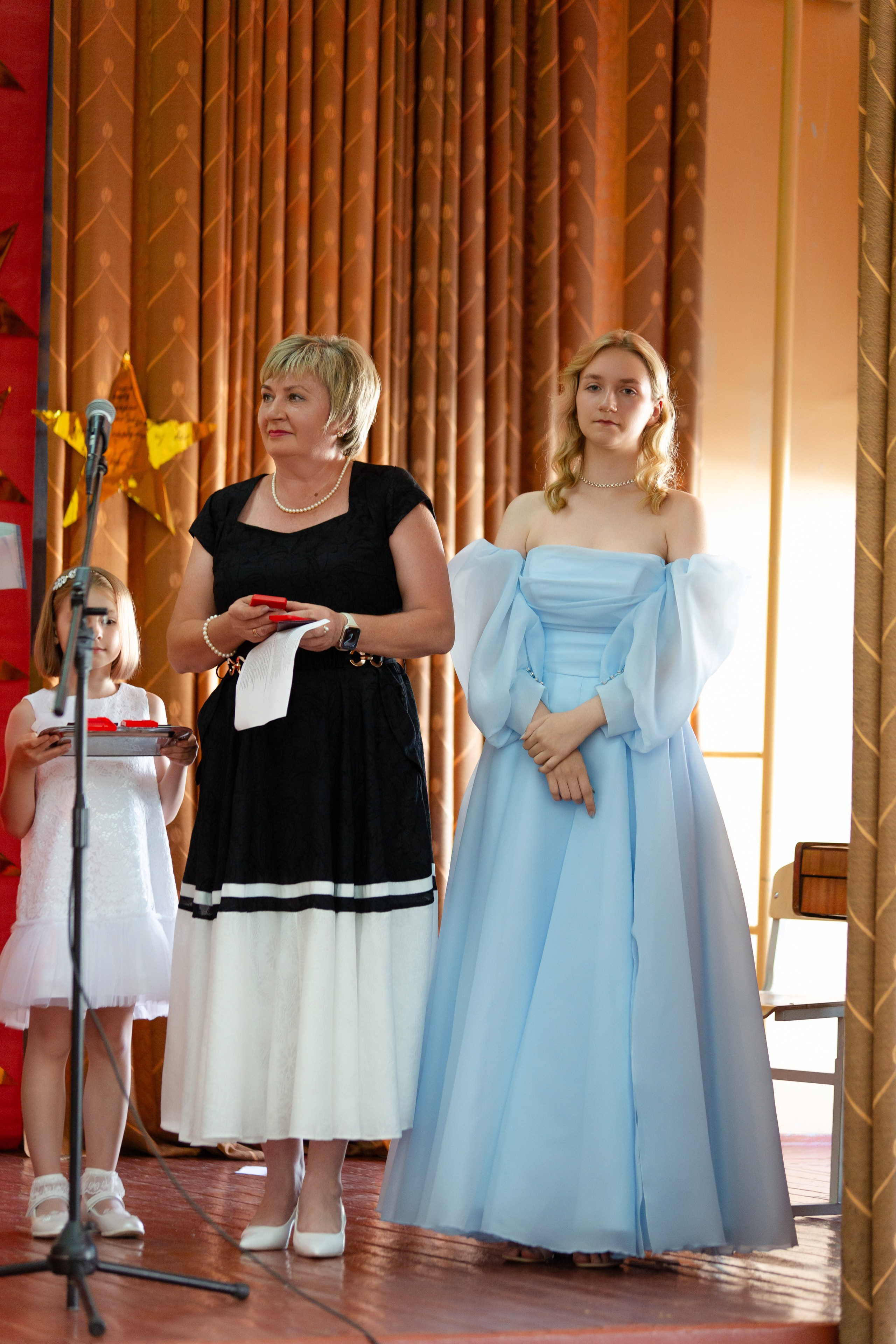 ВРУЧЕНИЕ ДИПЛОМОВ 9 ШКОЛА 2024 г. ТВОЙ АЛЬБОМ / ТВОИ ПРАВИЛА