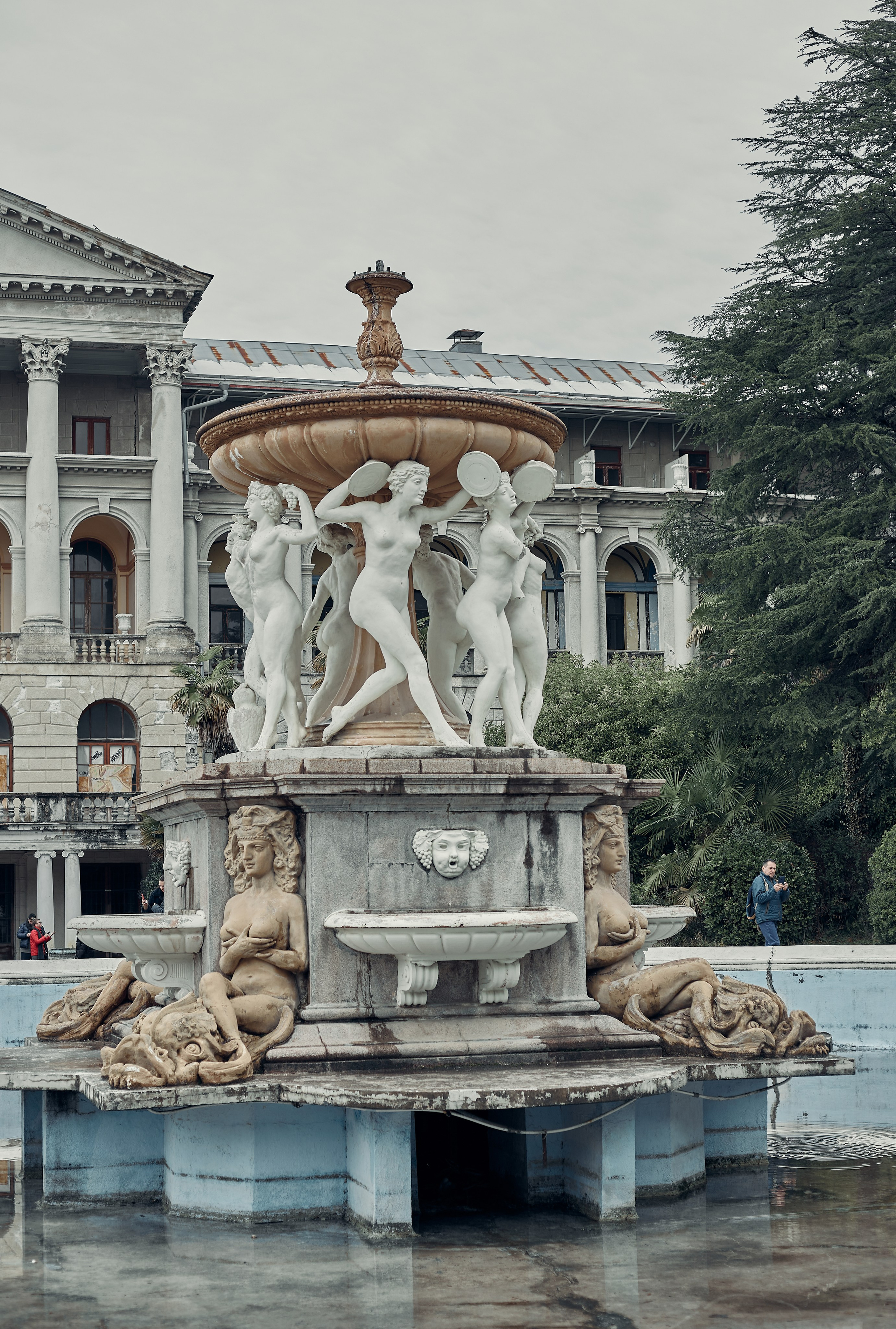 Диана и Вова. Санаторий Орджоникидзе. Портретный фотограф Санкт-Петербург