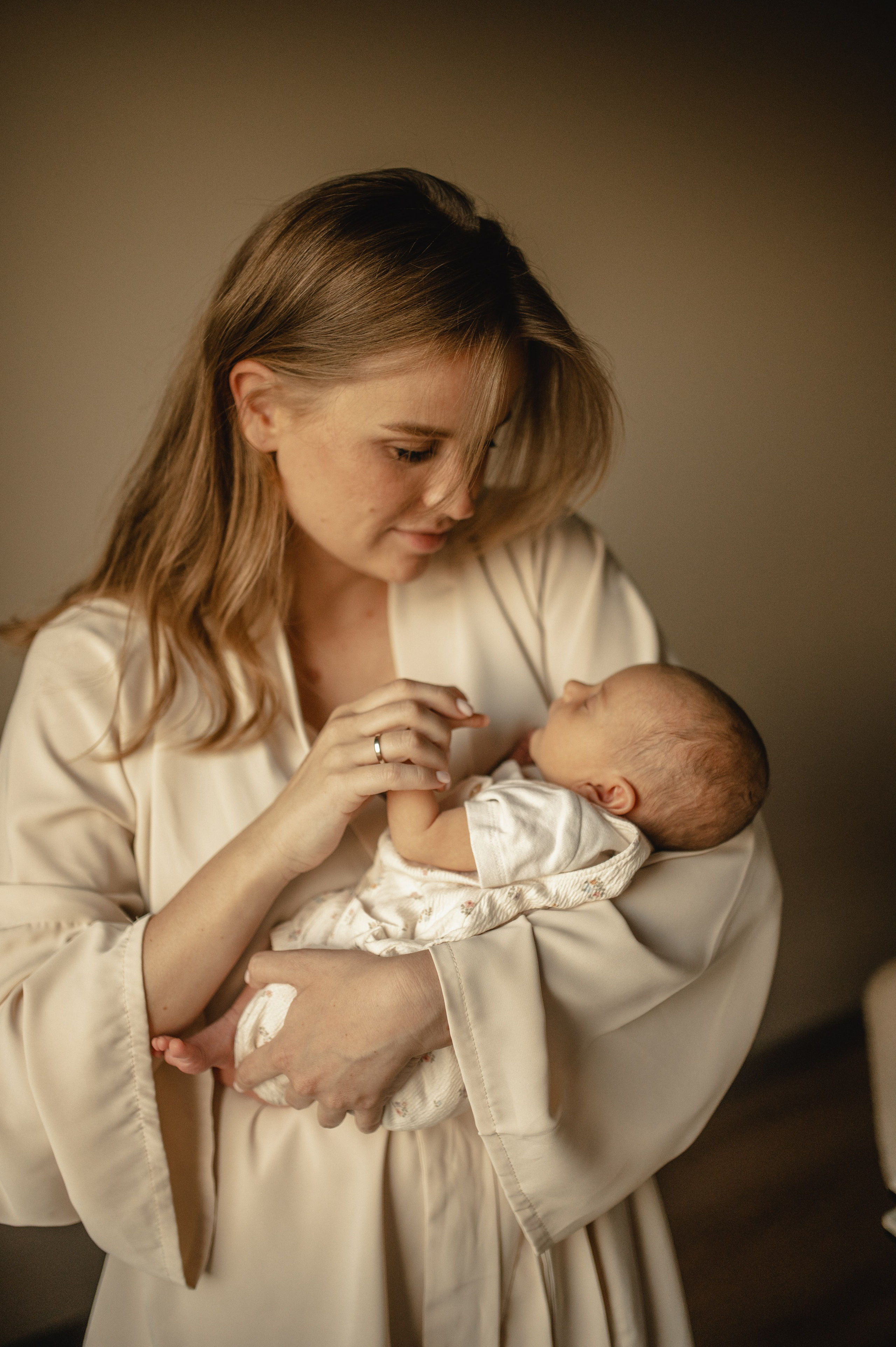 Ньюборн фотосессия в стиле лайфстайл Москва. Семейная фотосессия Бутово Москва фотограф Алина Морщагина